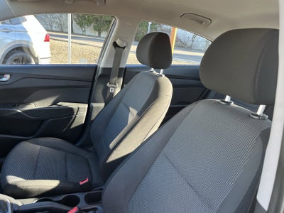 2019 Hyundai Accent SE