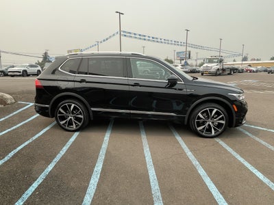 2022 Volkswagen Tiguan SEL R-Line