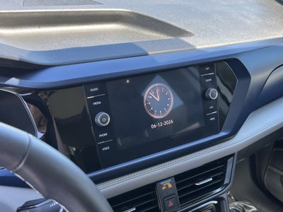 2024 Volkswagen Taos SE