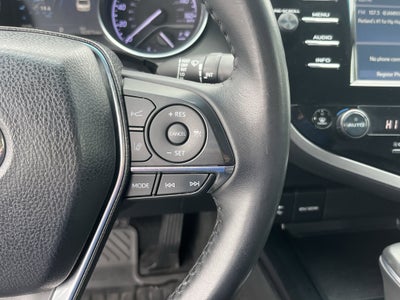 2018 Toyota Camry Hybrid LE