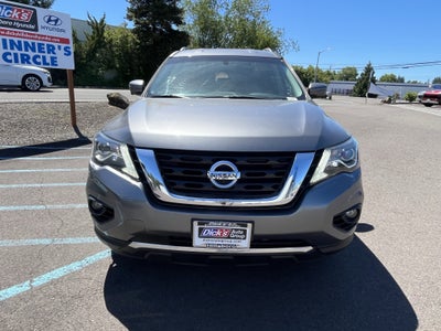 2019 Nissan Pathfinder SL