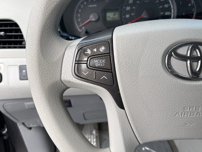 2013 Toyota Sienna LE AAS