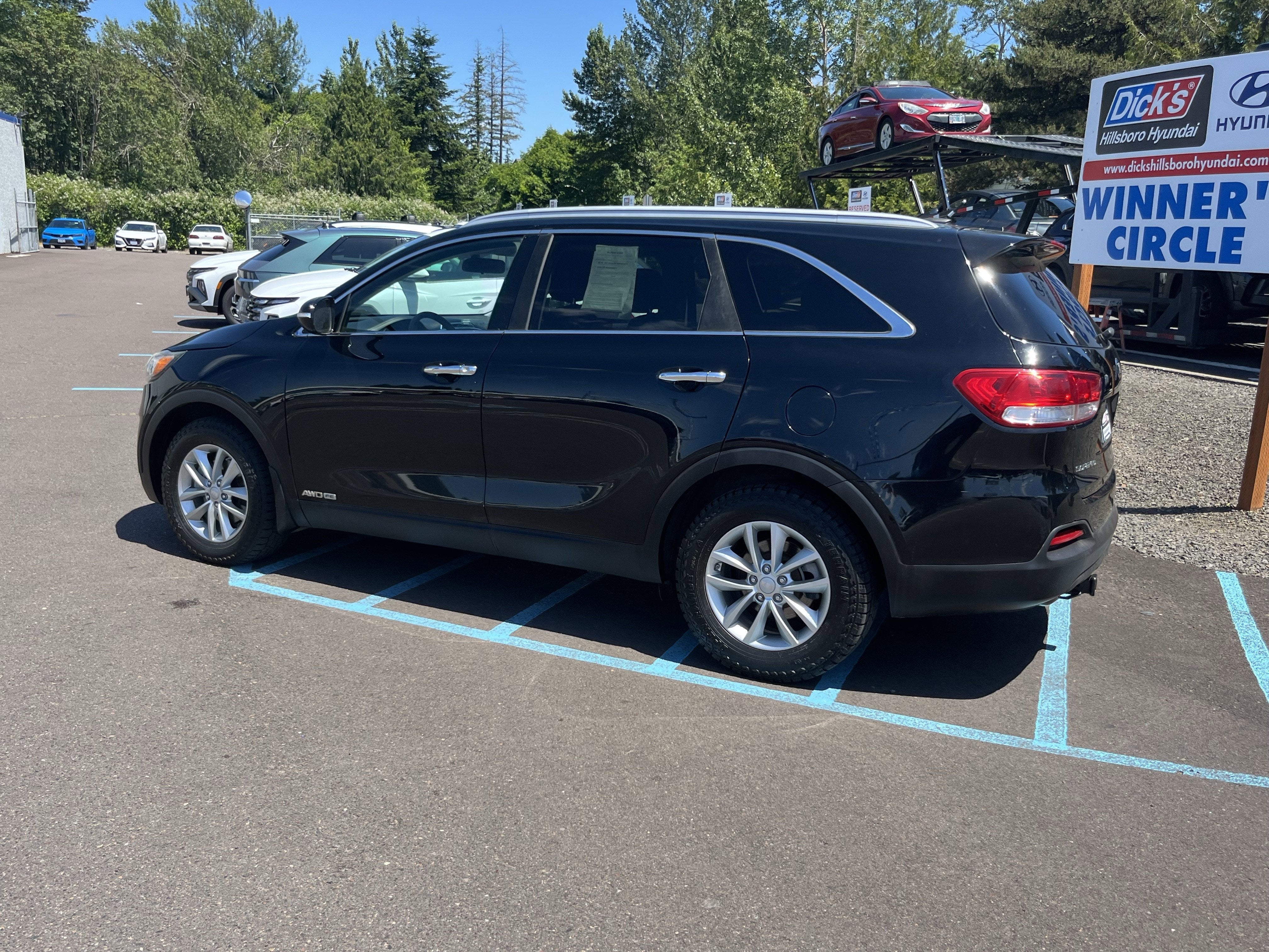 2016 Kia Sorento LX