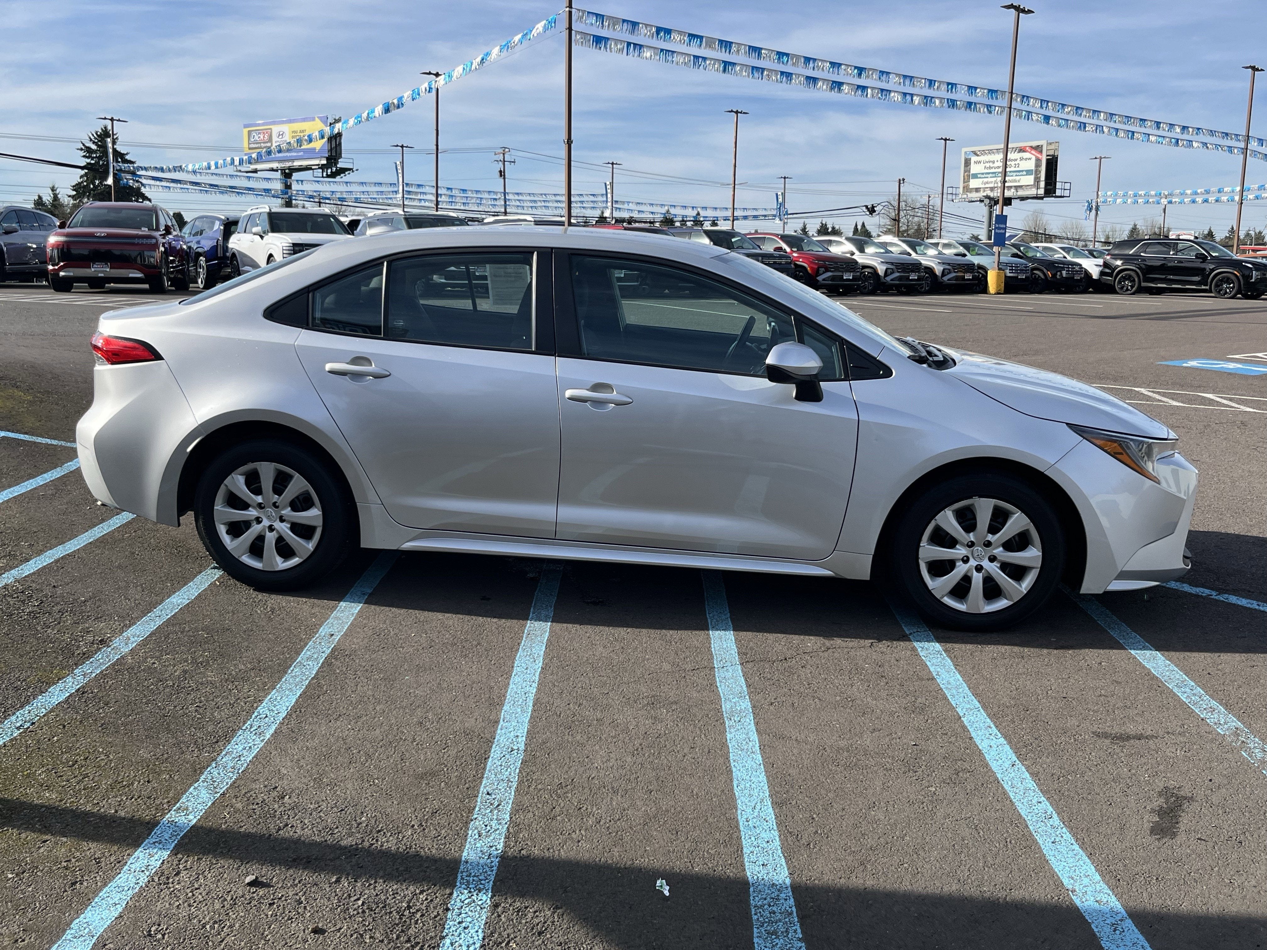 2023 Toyota Corolla LE