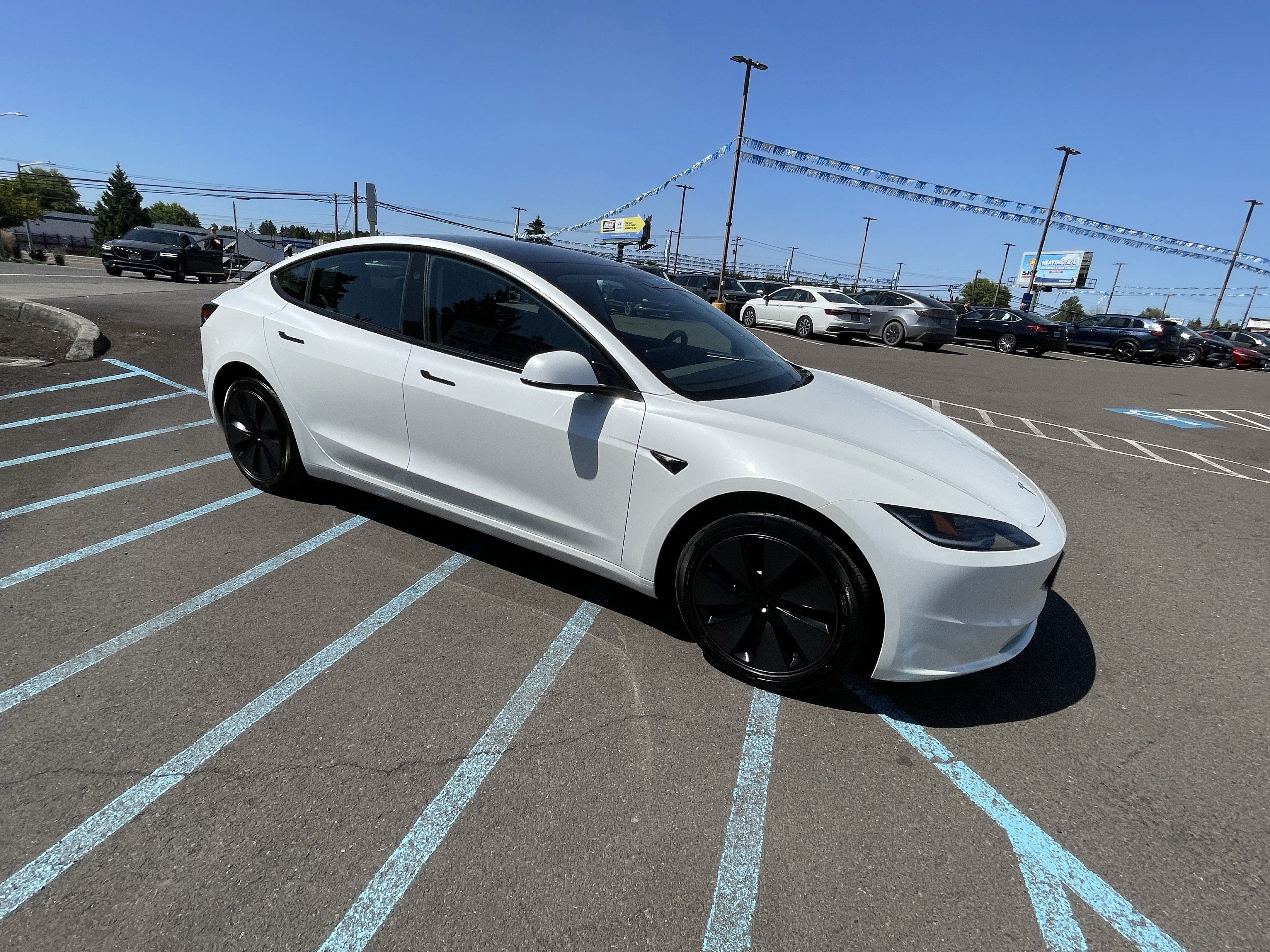 2025 Tesla Model 3 Long Range