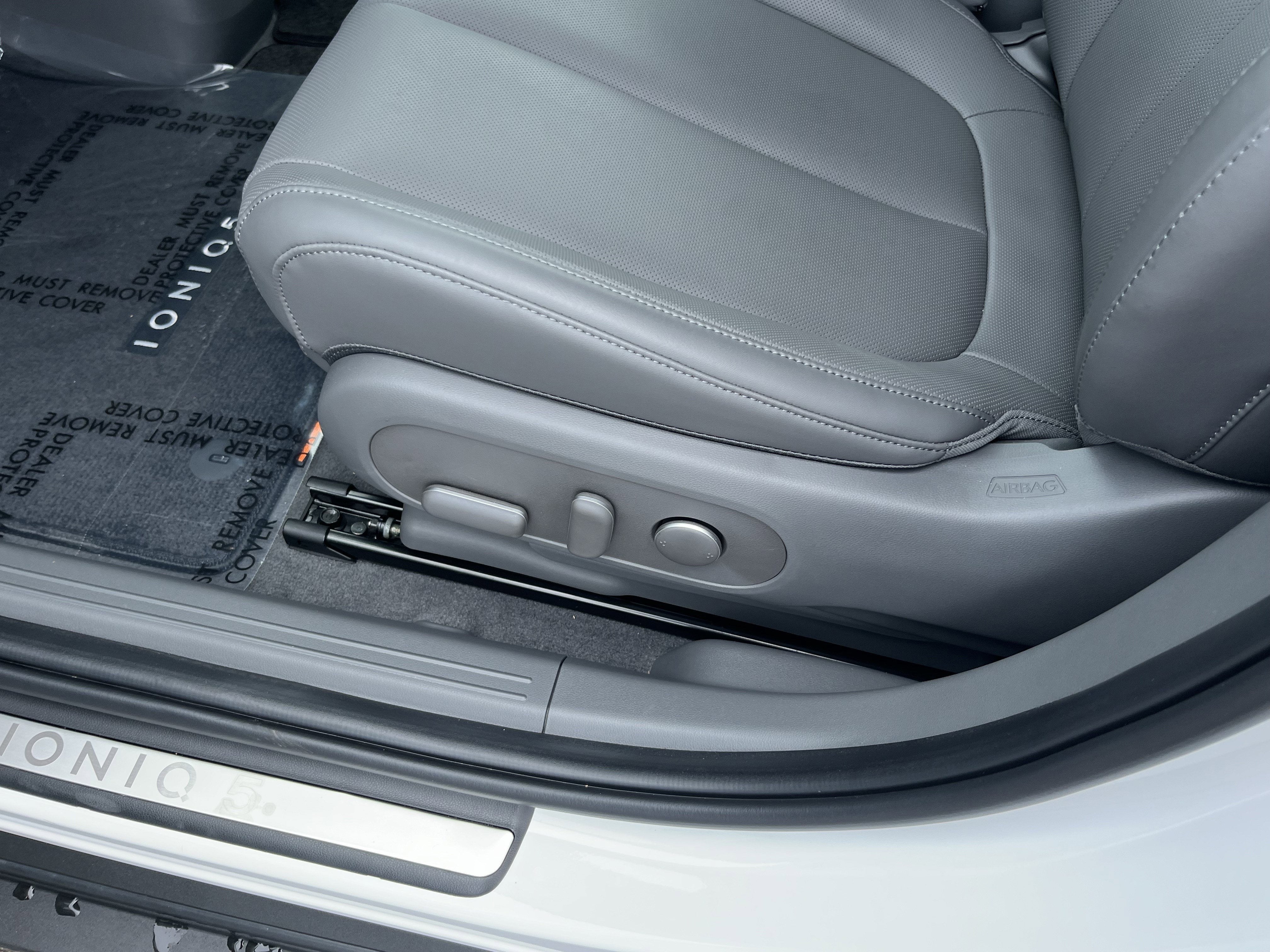 2025 Hyundai IONIQ 5 SEL