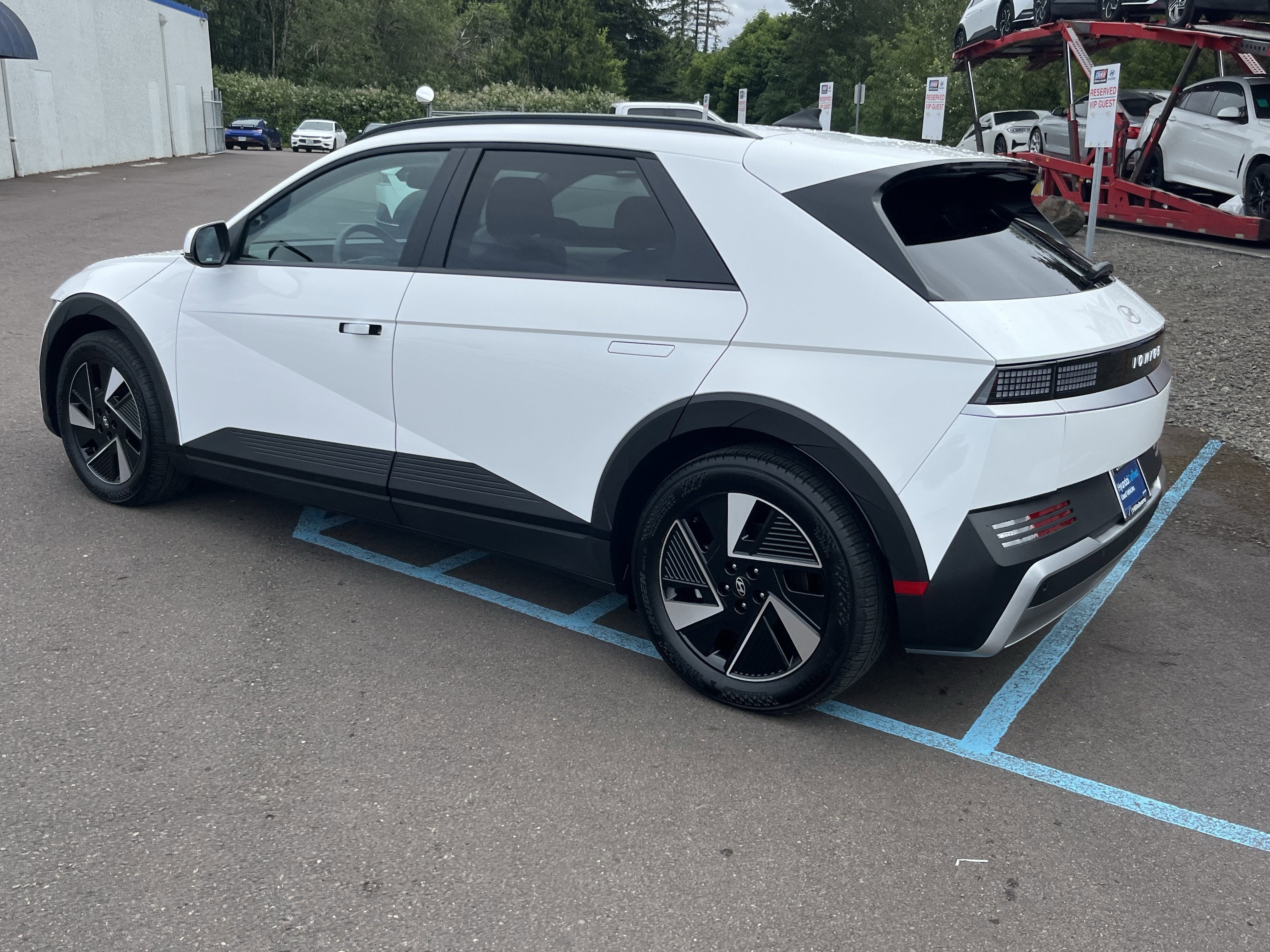 2025 Hyundai IONIQ 5 SEL