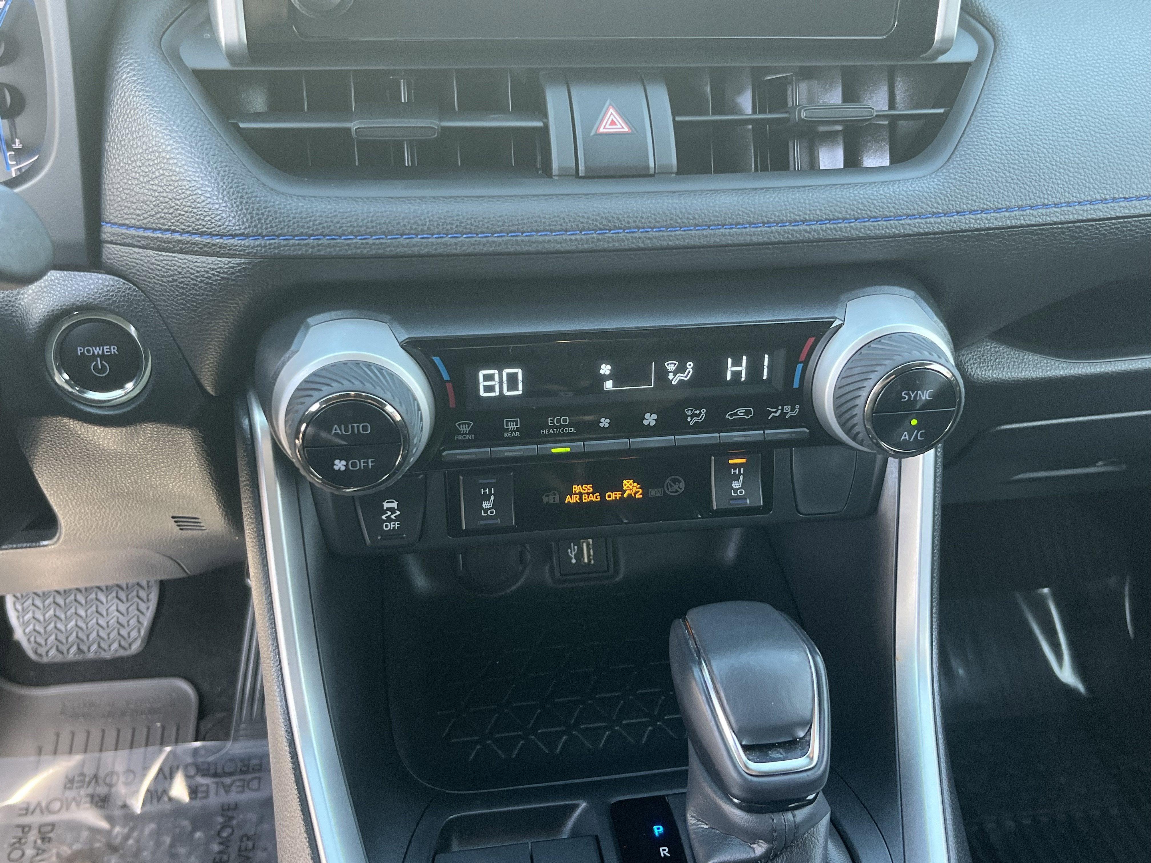 2023 Toyota RAV4 Hybrid SE