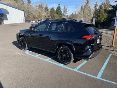 2023 Toyota RAV4 Hybrid SE