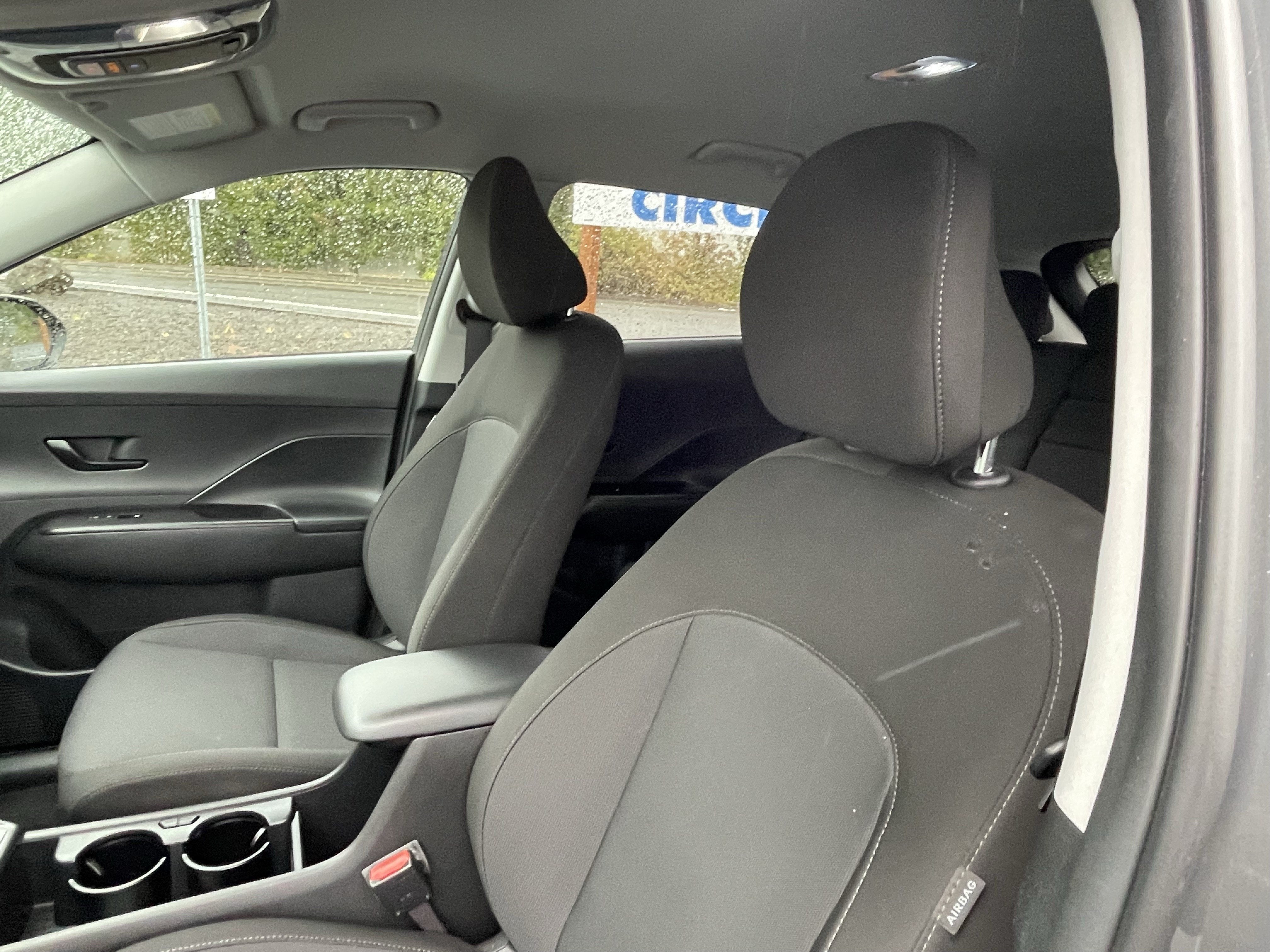 2025 Hyundai Kona Electric SEL