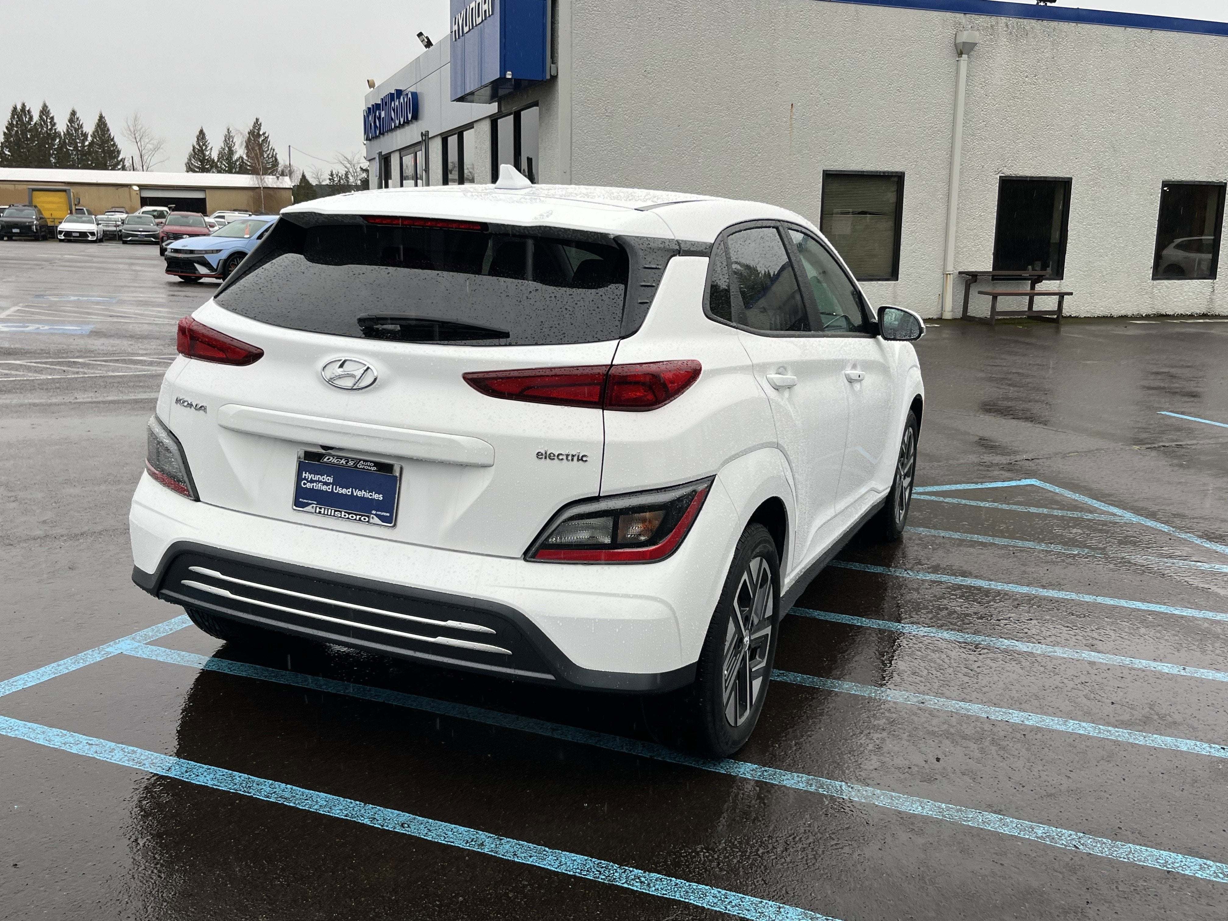 2023 Hyundai Kona Electric SE