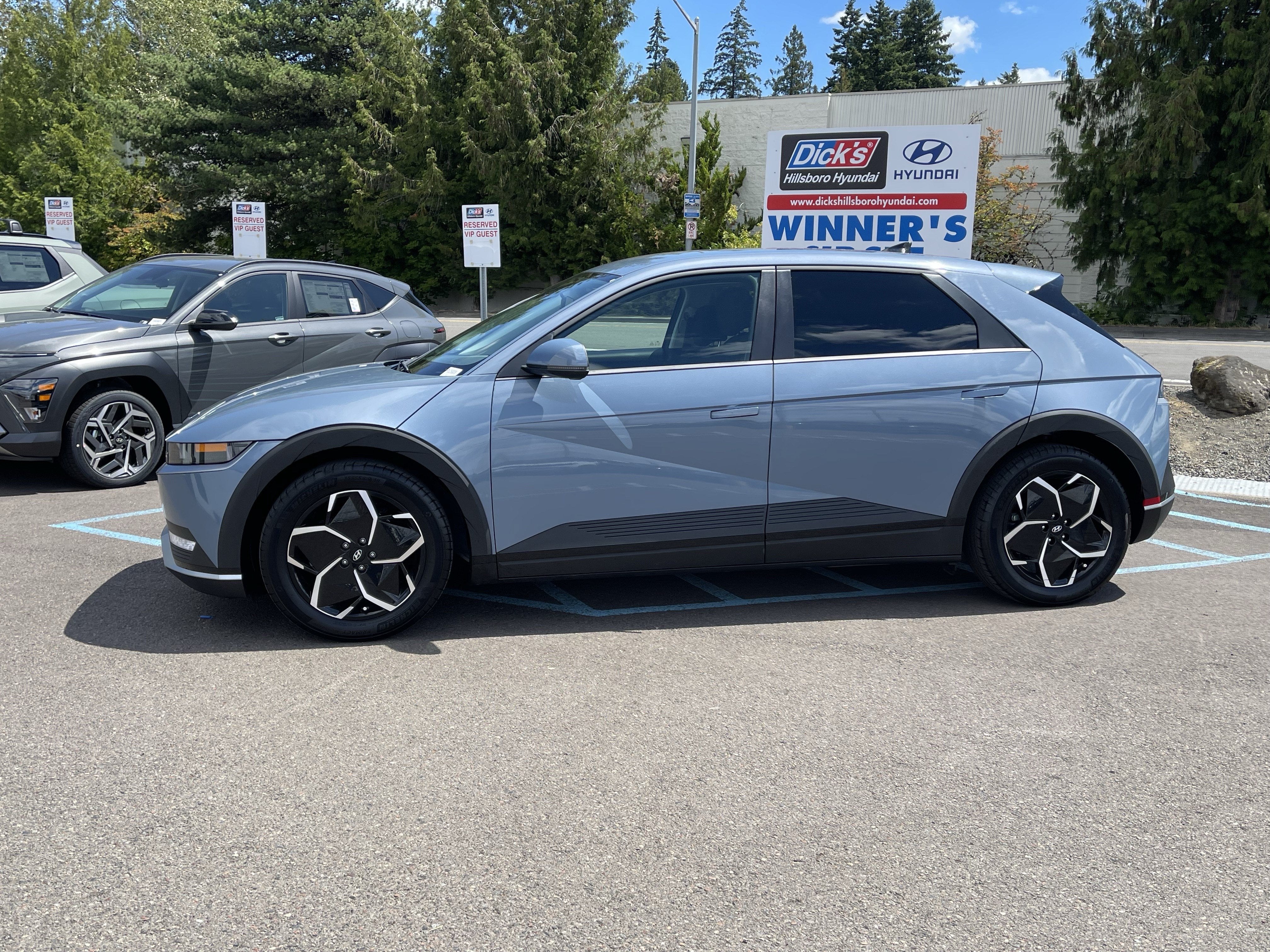 2024 Hyundai IONIQ 5 SE