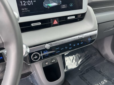 2024 Hyundai IONIQ 5 SE