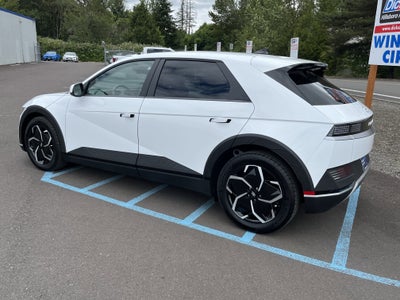 2024 Hyundai IONIQ 5 SE