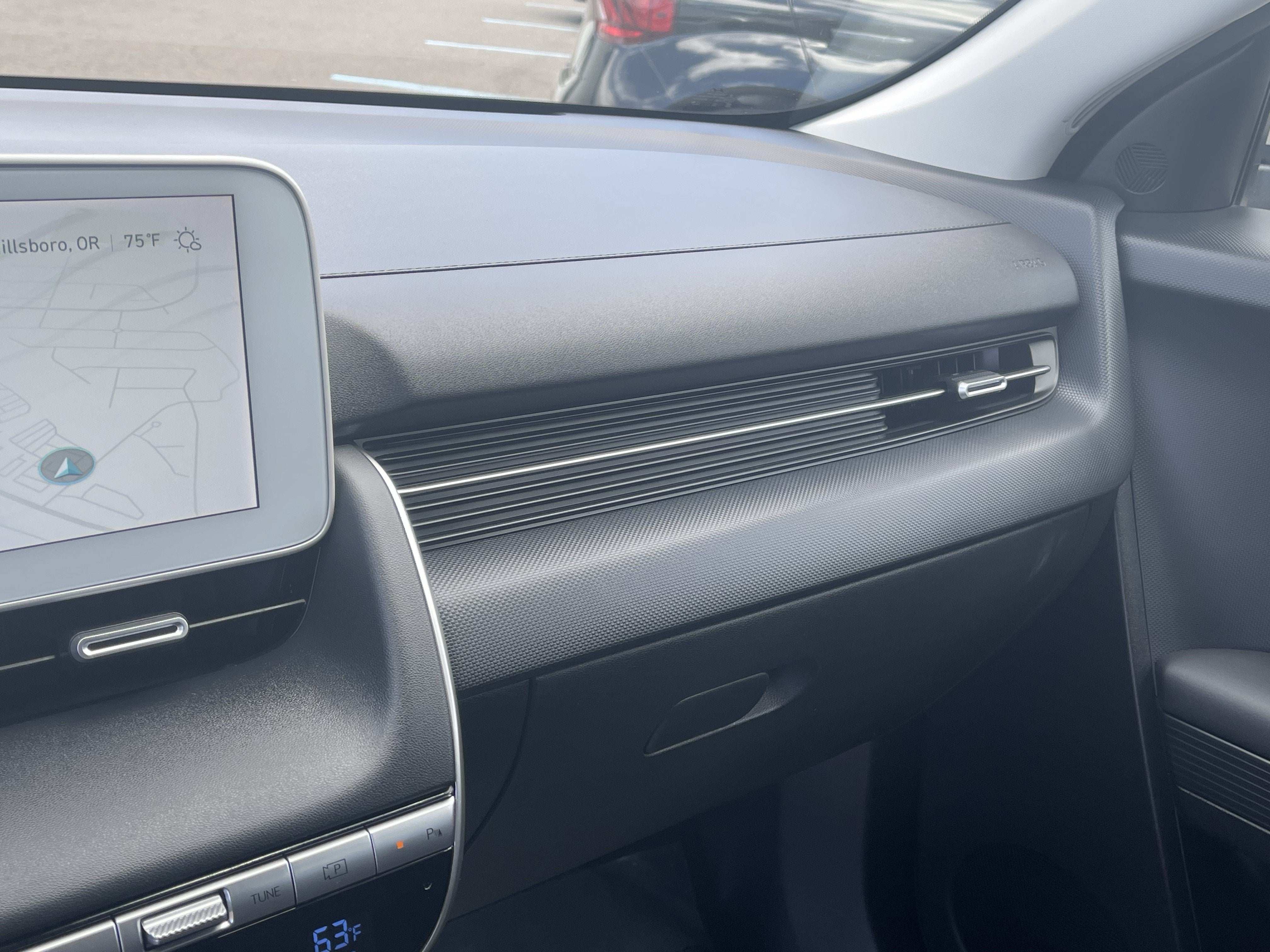 2024 Hyundai IONIQ 5 SE