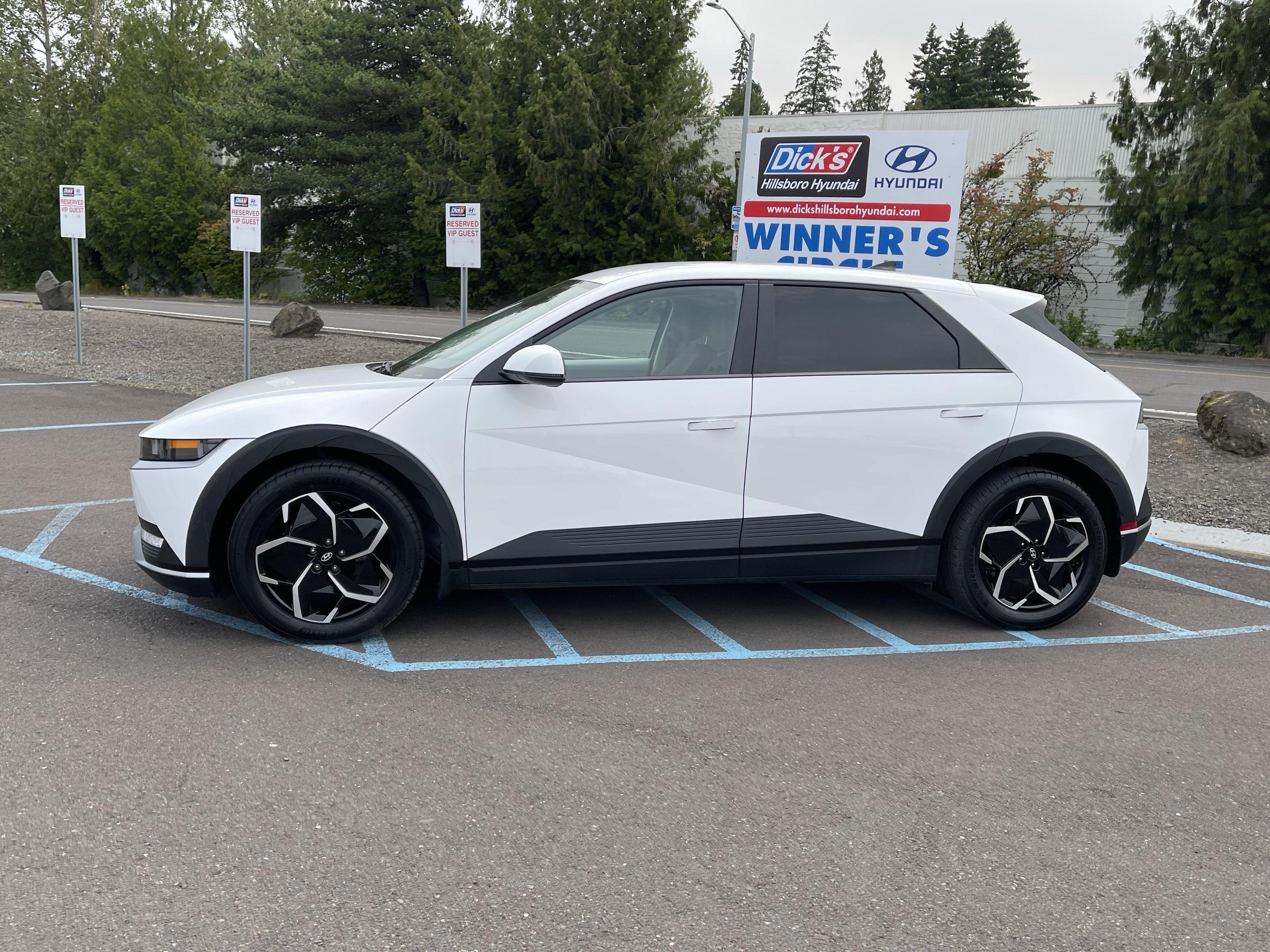 2024 Hyundai IONIQ 5 SEL