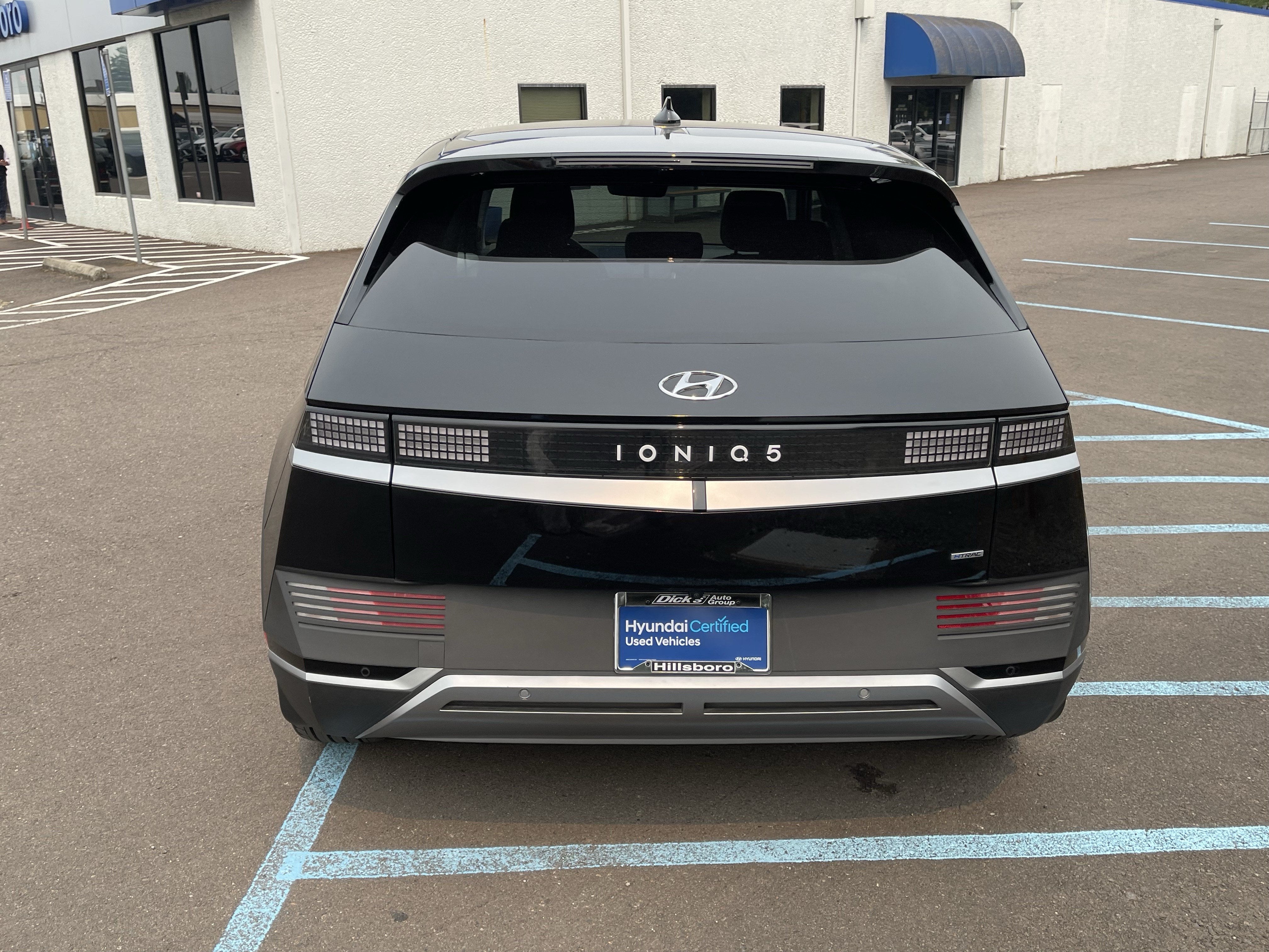 2024 Hyundai IONIQ 5 SEL