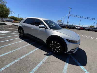 2024 Hyundai IONIQ 5 SEL