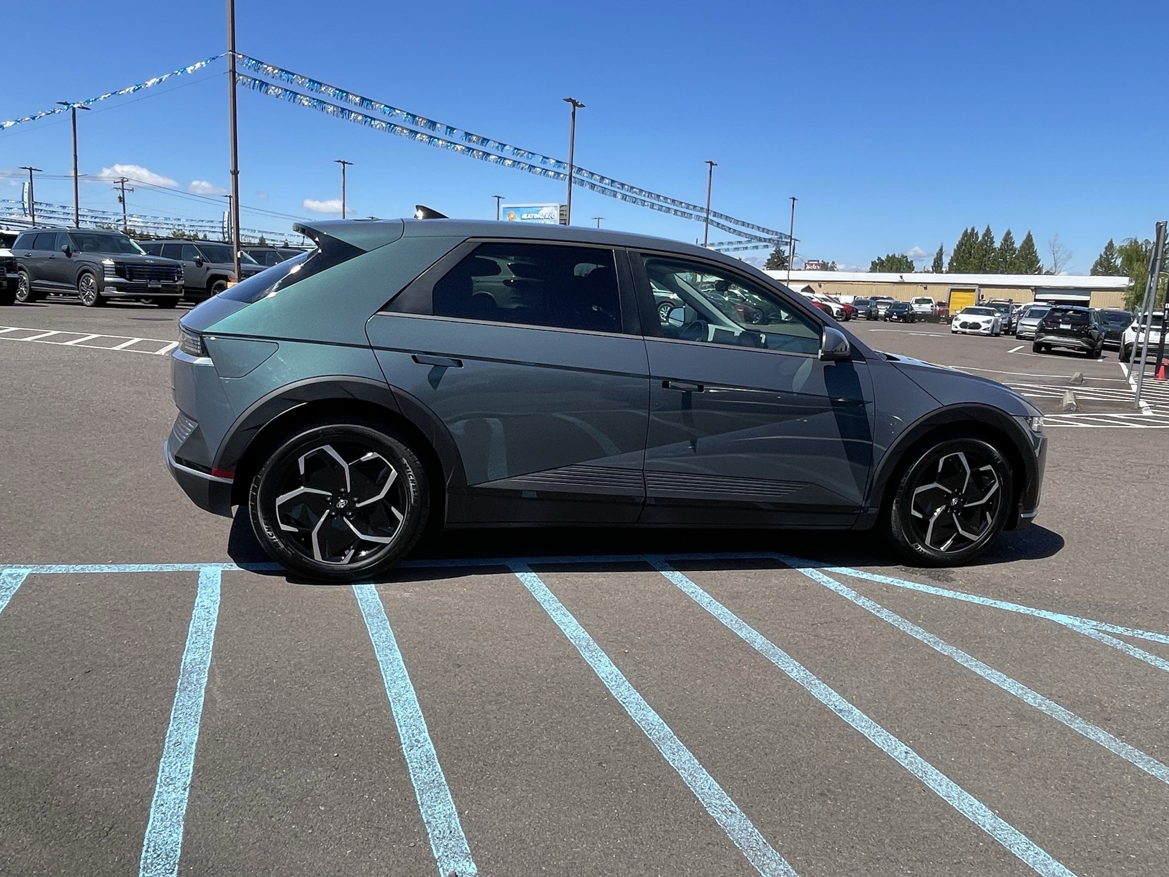 2024 Hyundai IONIQ 5 SEL