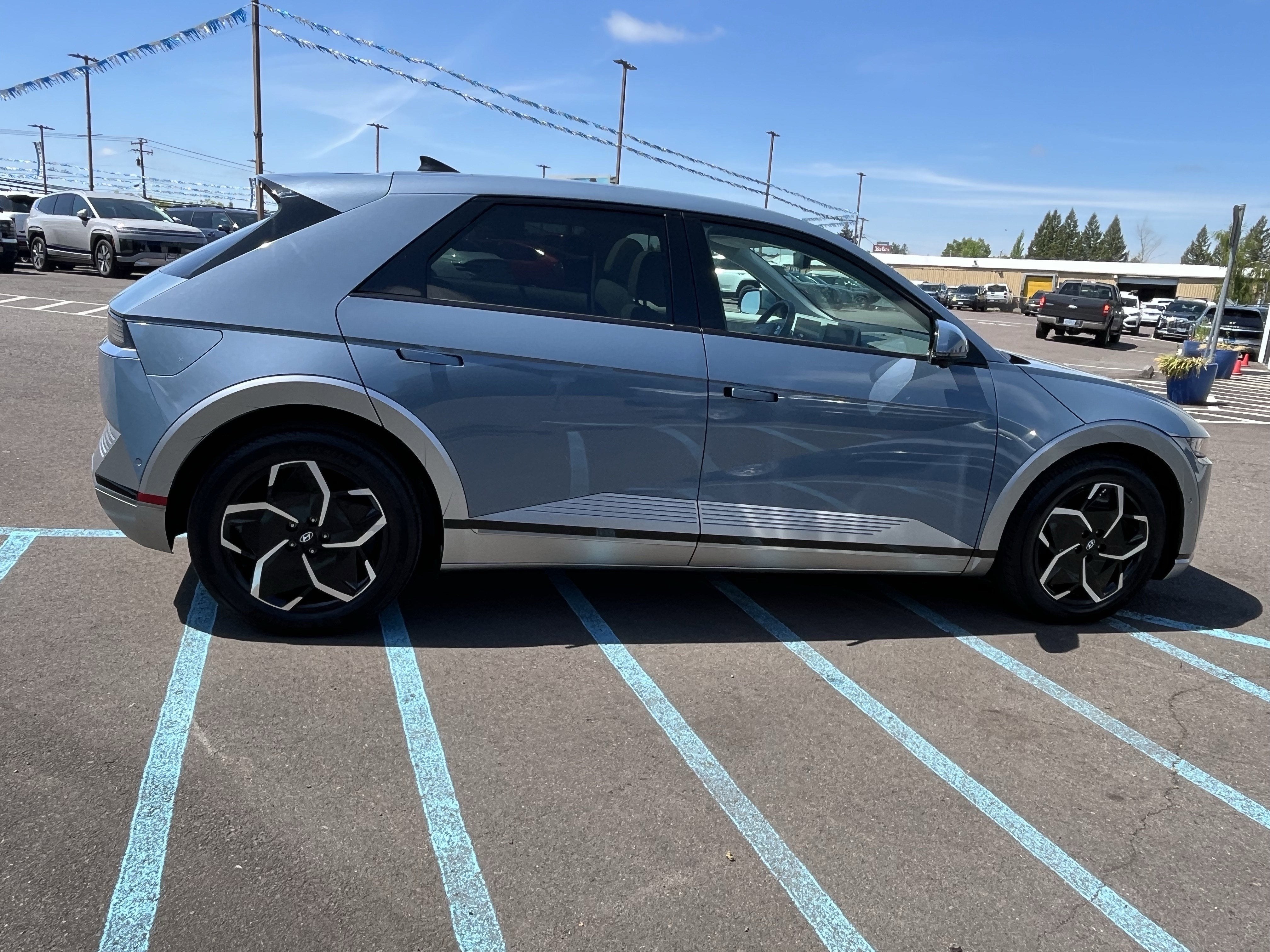 2024 Hyundai IONIQ 5 Limited