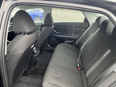 2025 Hyundai Elantra Preferred