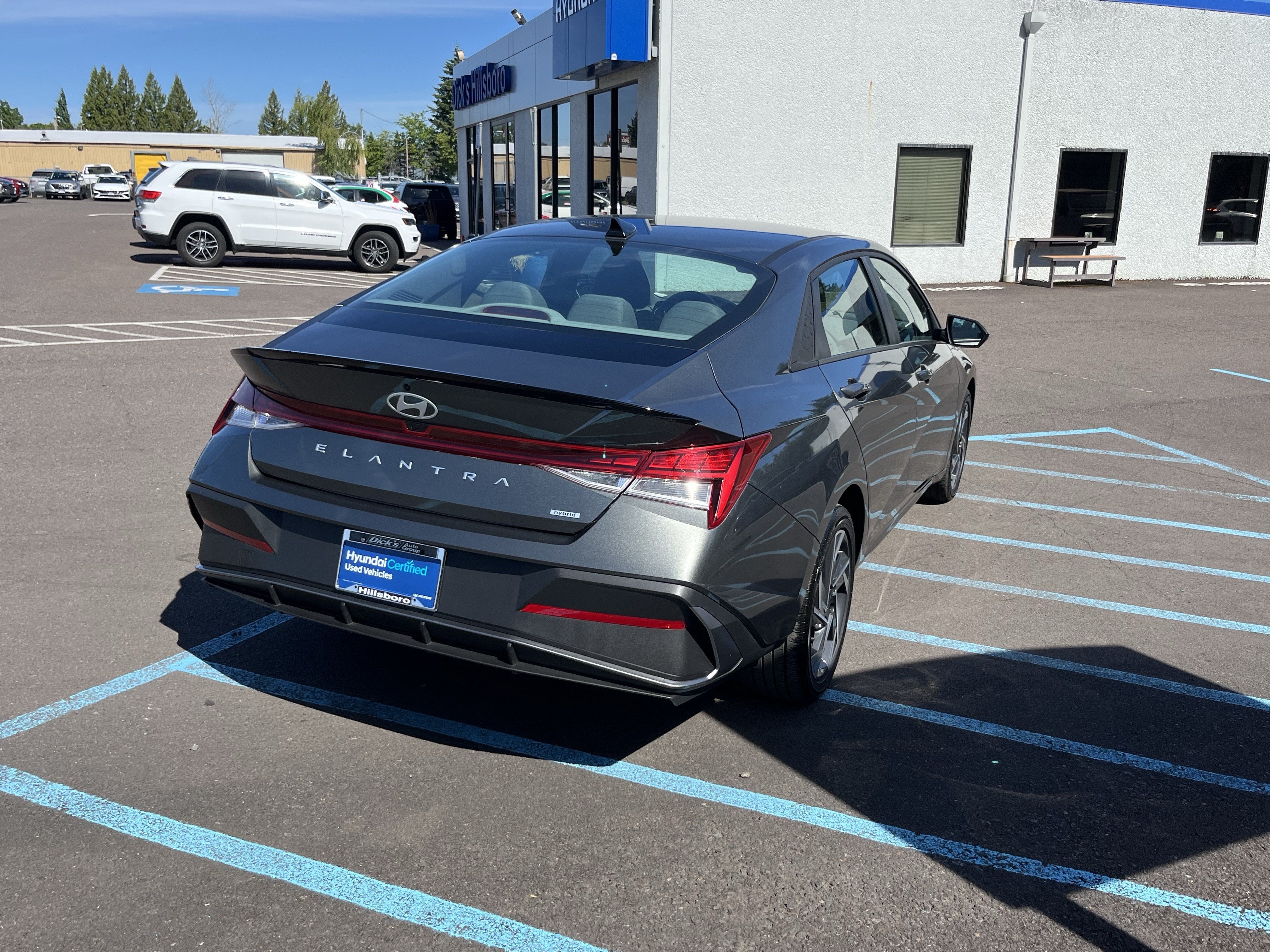 2025 Hyundai Elantra Hybrid SEL Sport