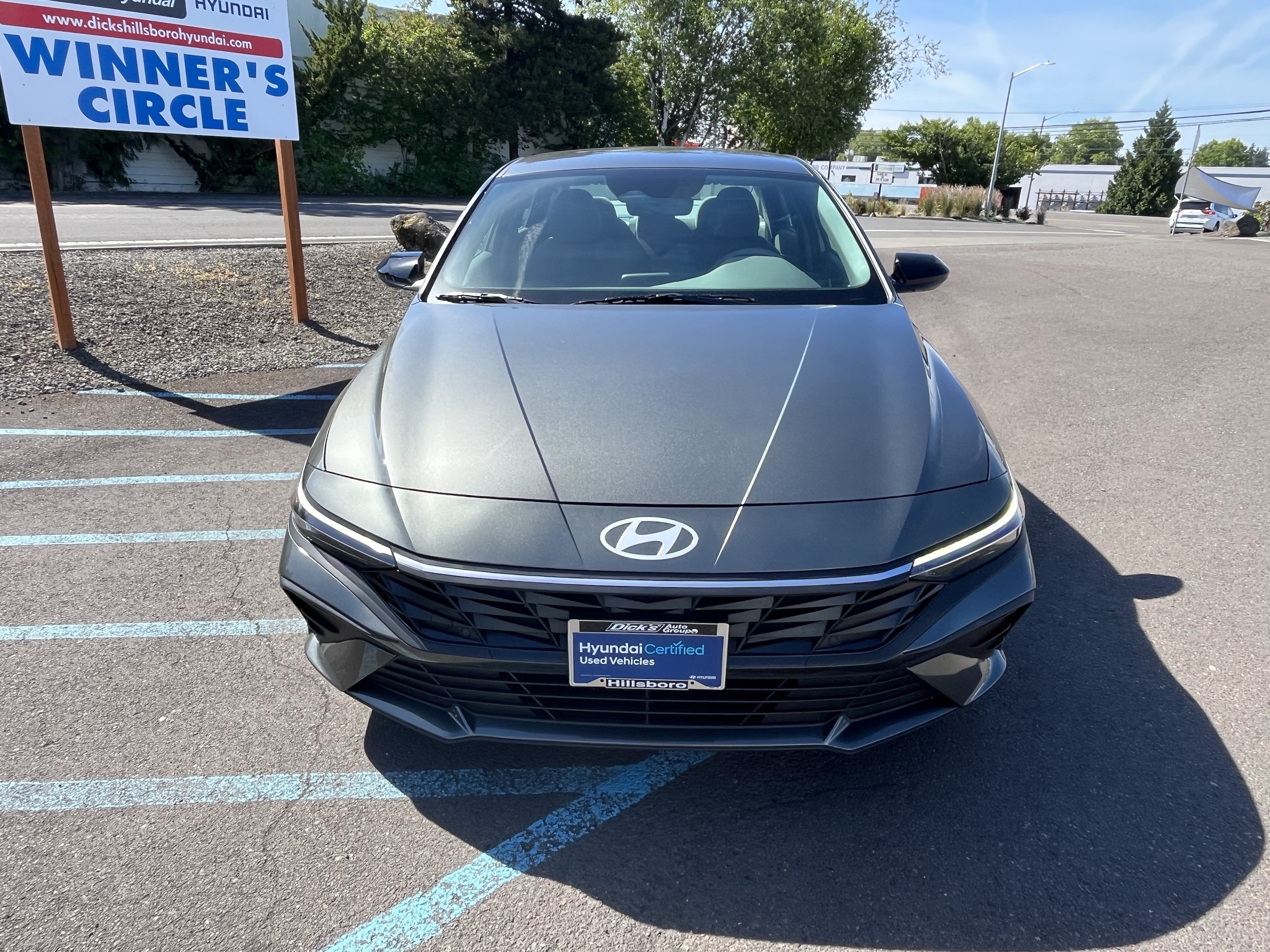 2025 Hyundai Elantra Hybrid SEL Sport