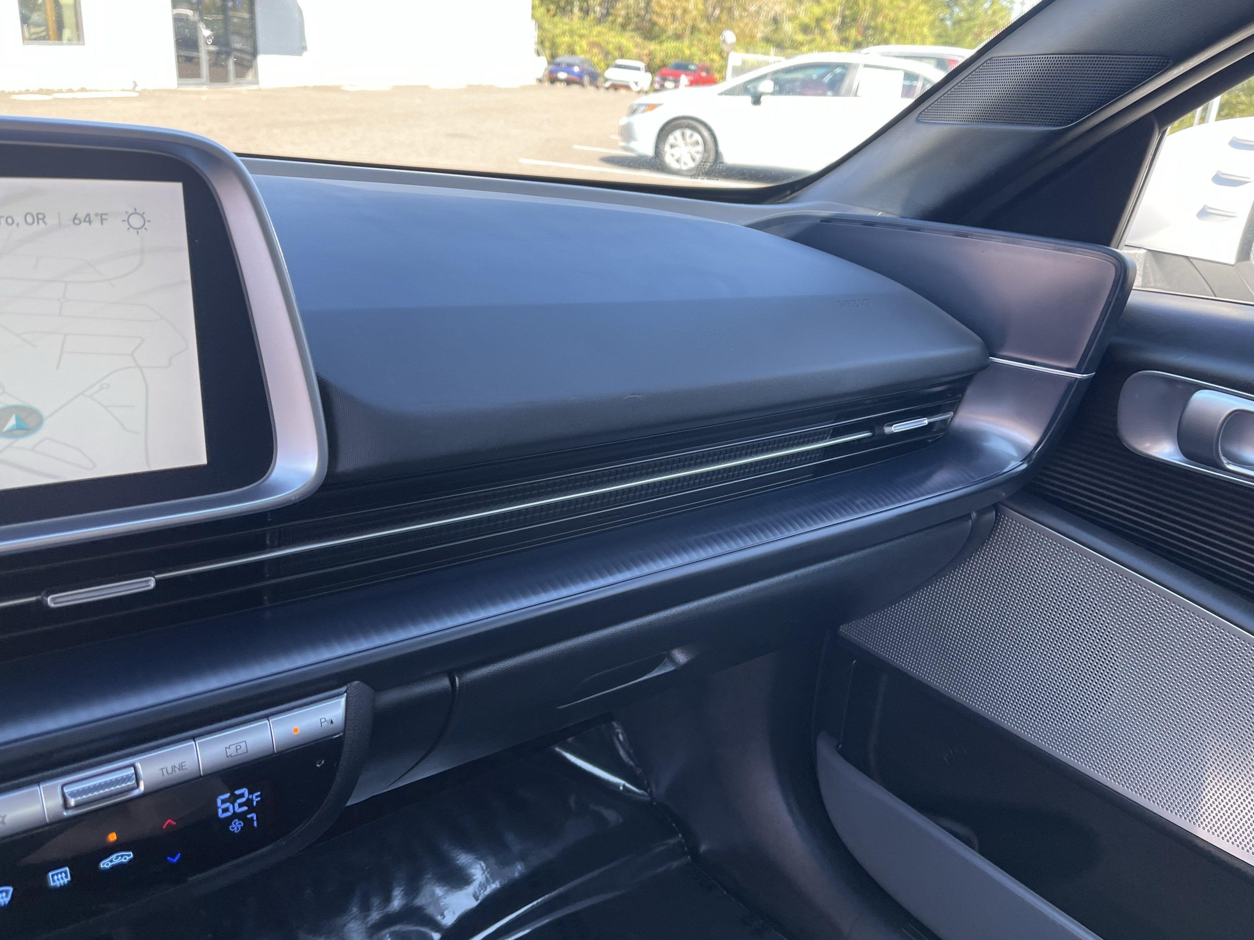 2024 Hyundai IONIQ 6 SE