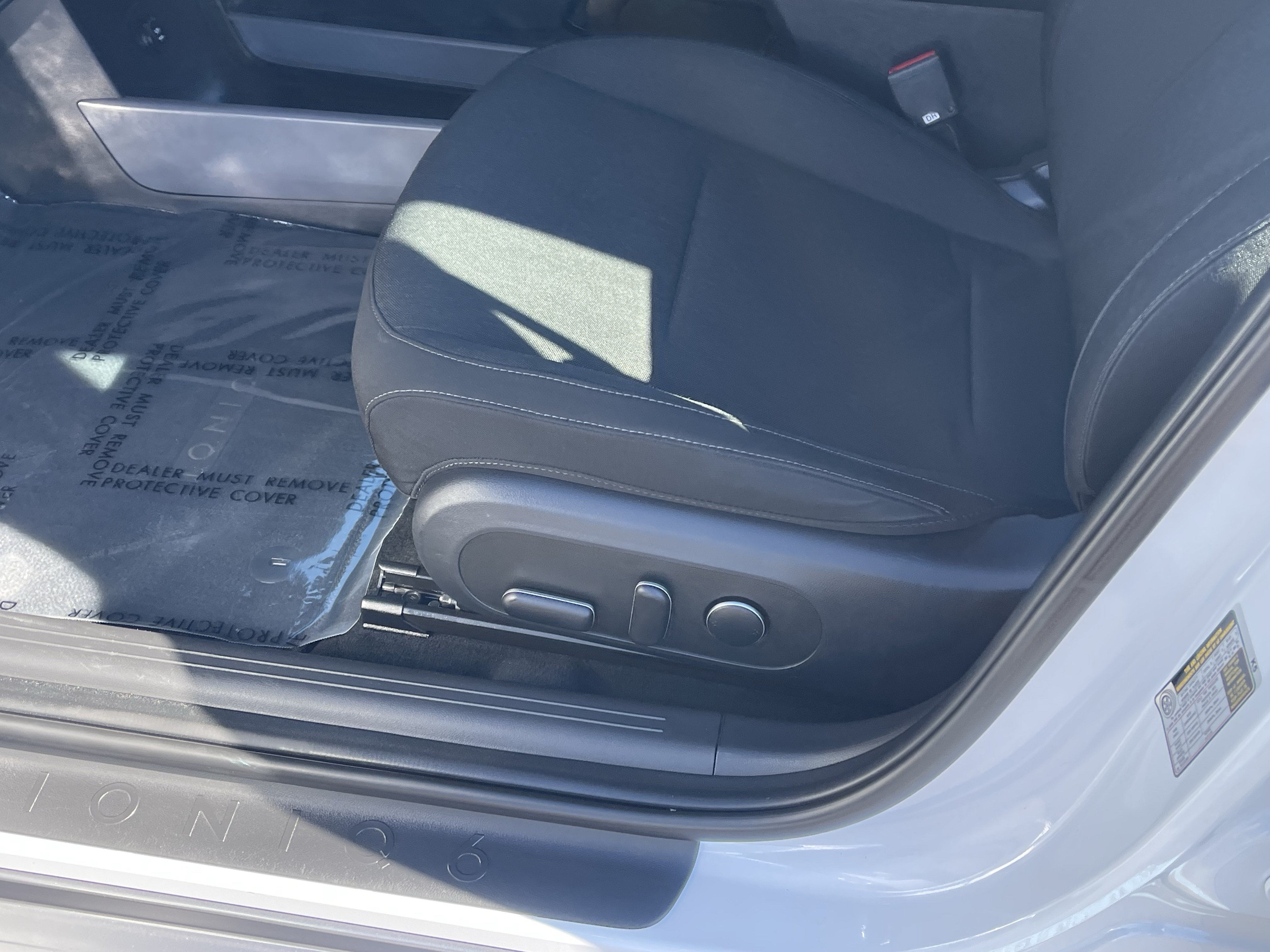 2024 Hyundai IONIQ 6 SE
