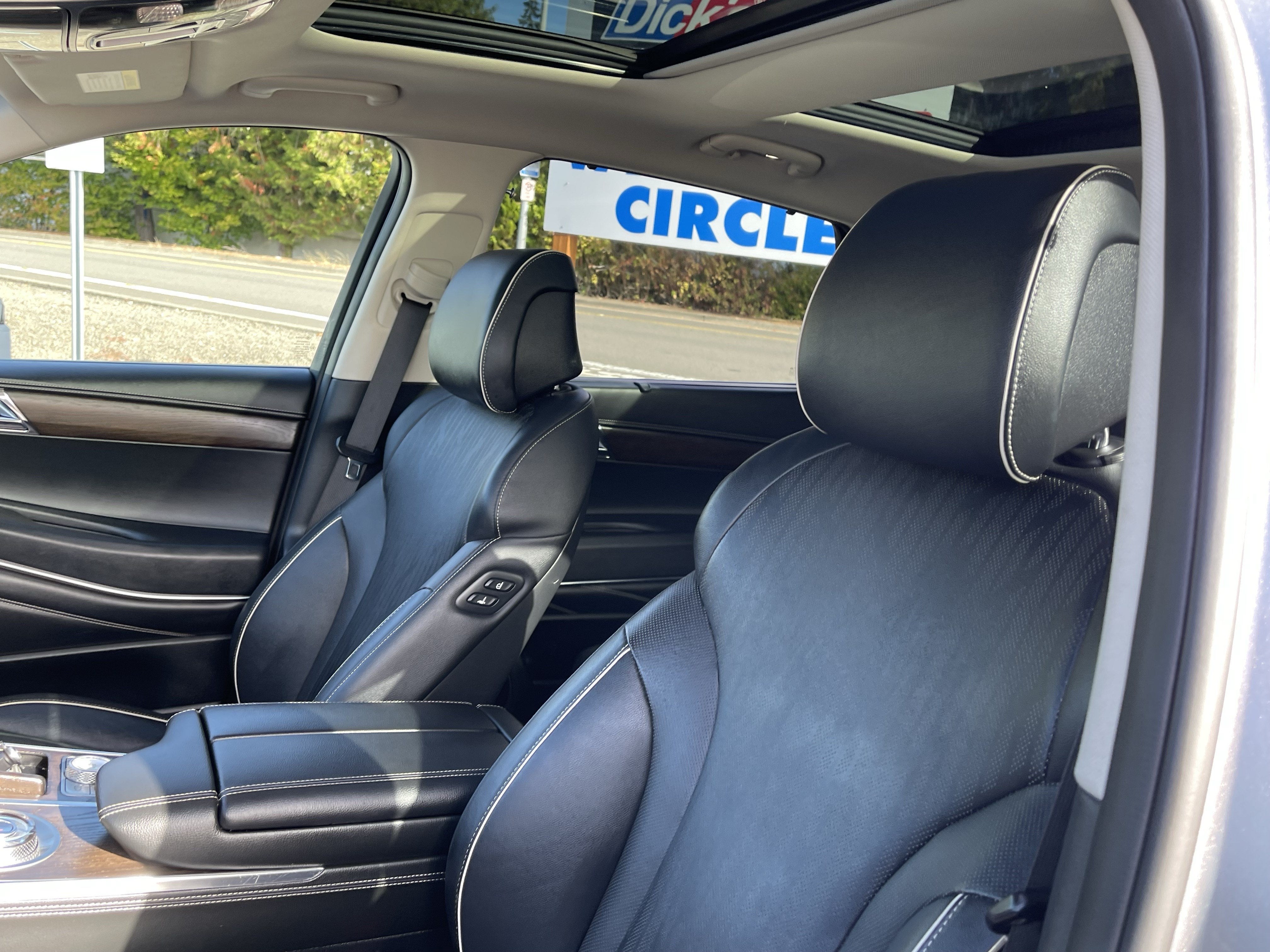 2023 Genesis GV80 Advanced +