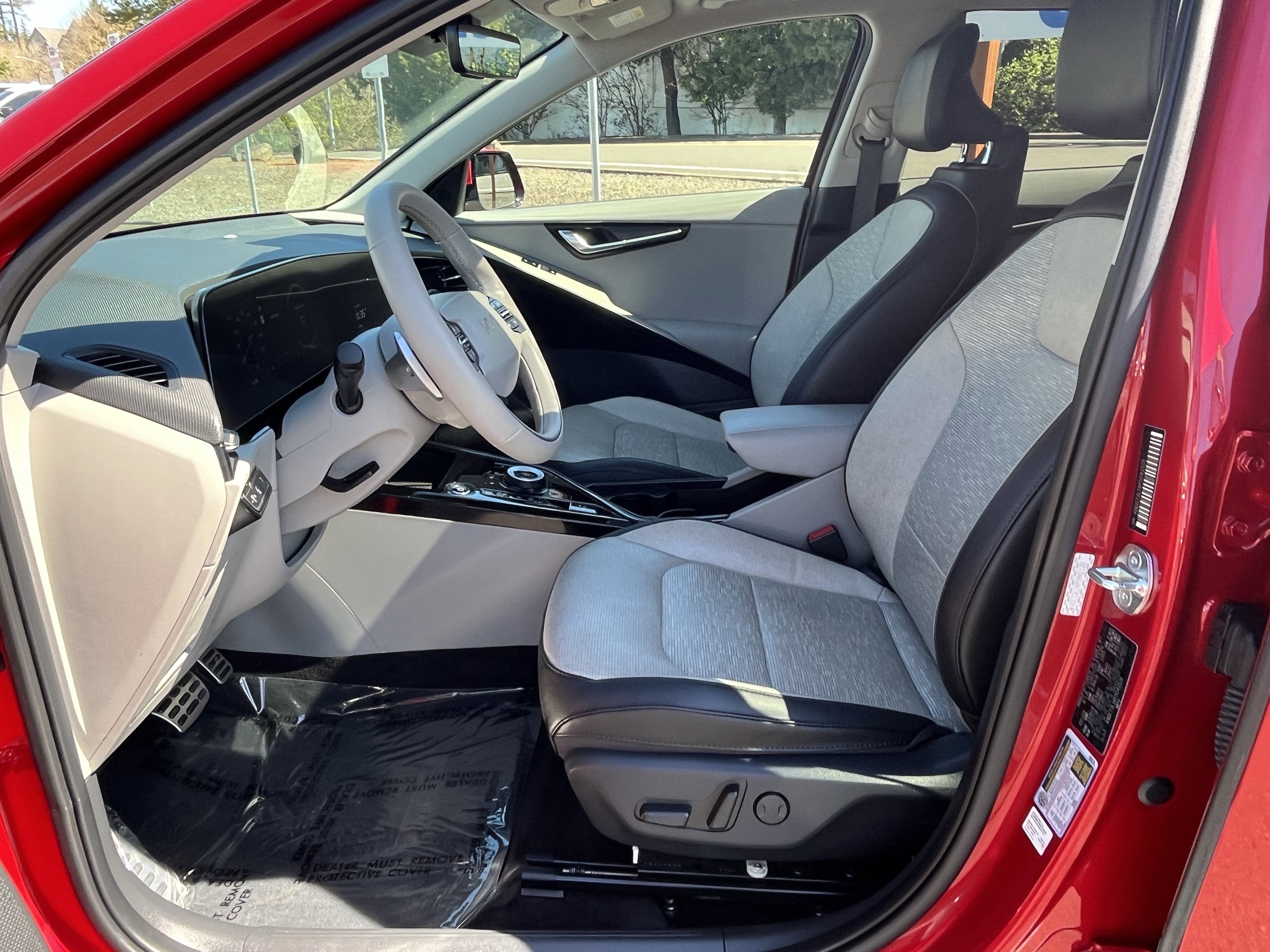 2023 Kia Niro EV Wave