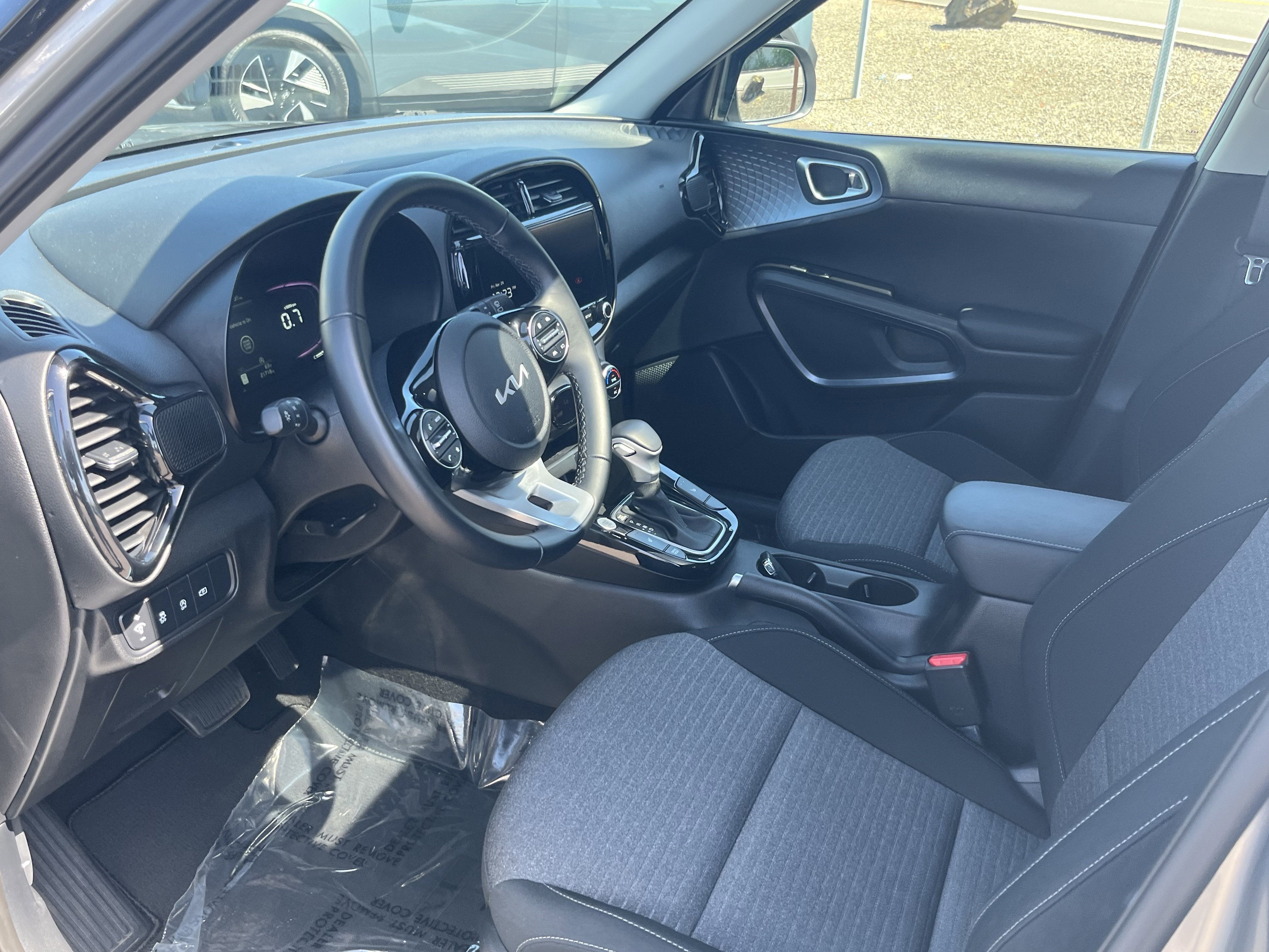 2023 Kia Soul EX