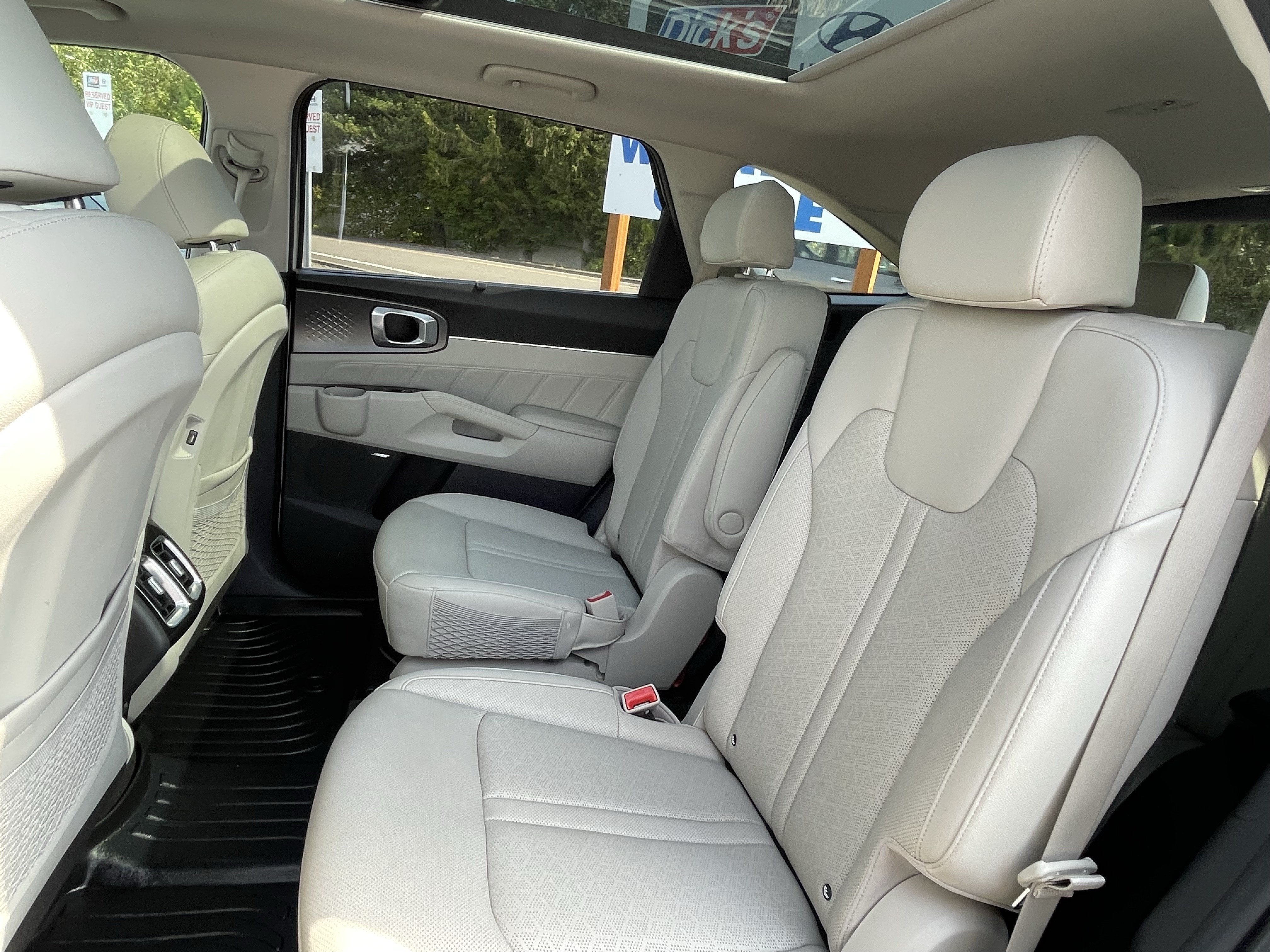 2023 Kia Sorento Plug-In Hybrid SX Prestige