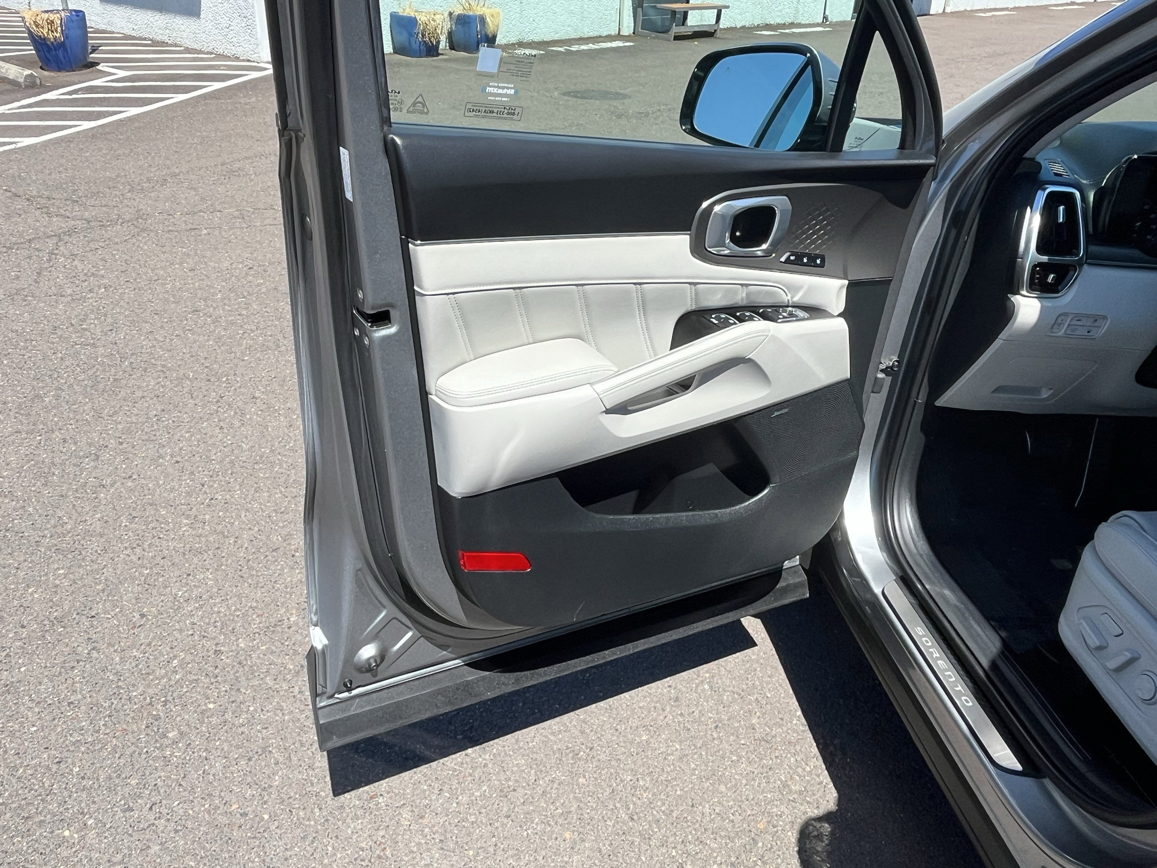 2023 Kia Sorento Plug-In Hybrid SX Prestige