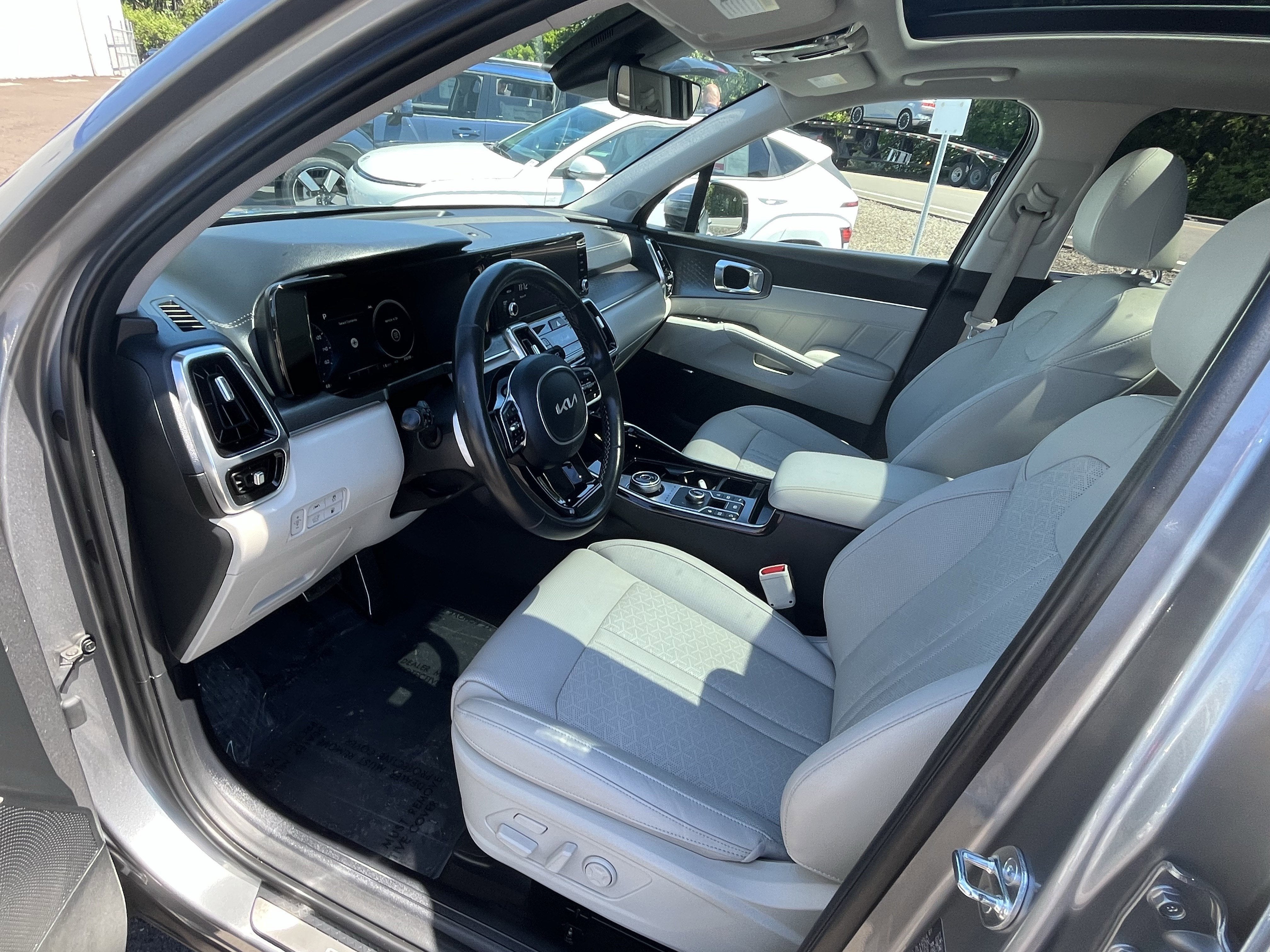 2023 Kia Sorento Plug-In Hybrid SX Prestige