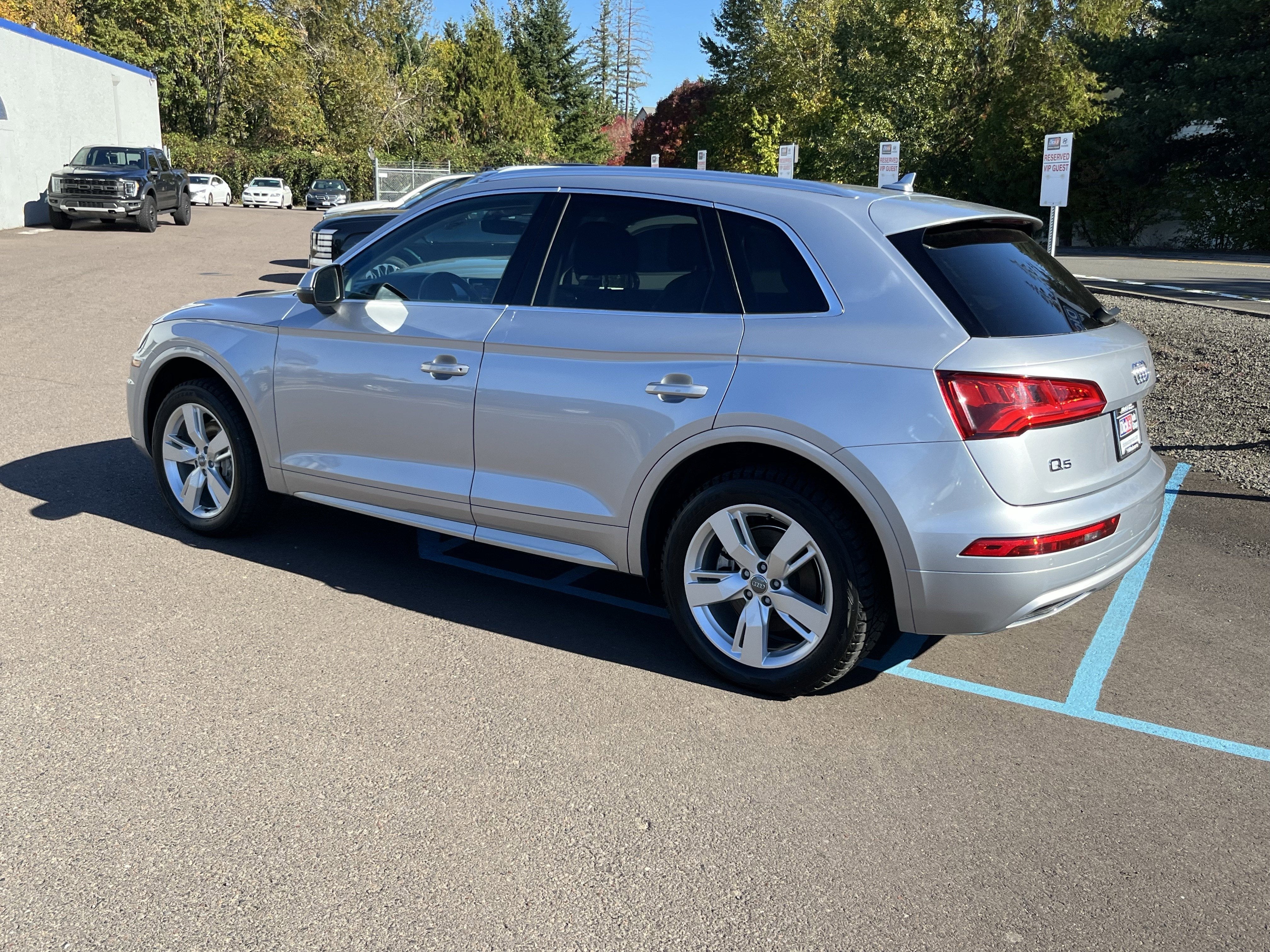 2019 Audi Q5 Premium Plus