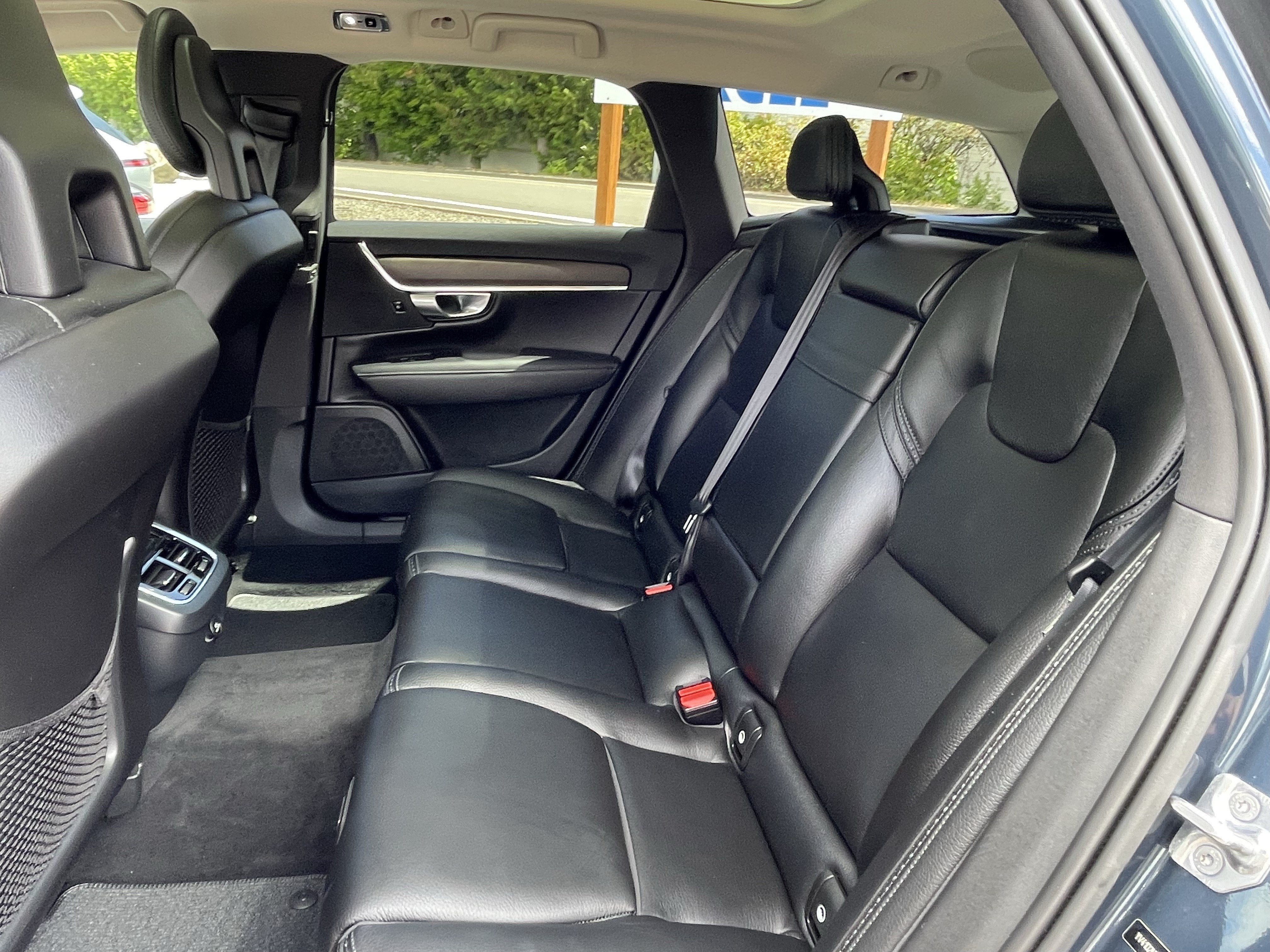 2018 Volvo V90 Cross Country T5 AWD