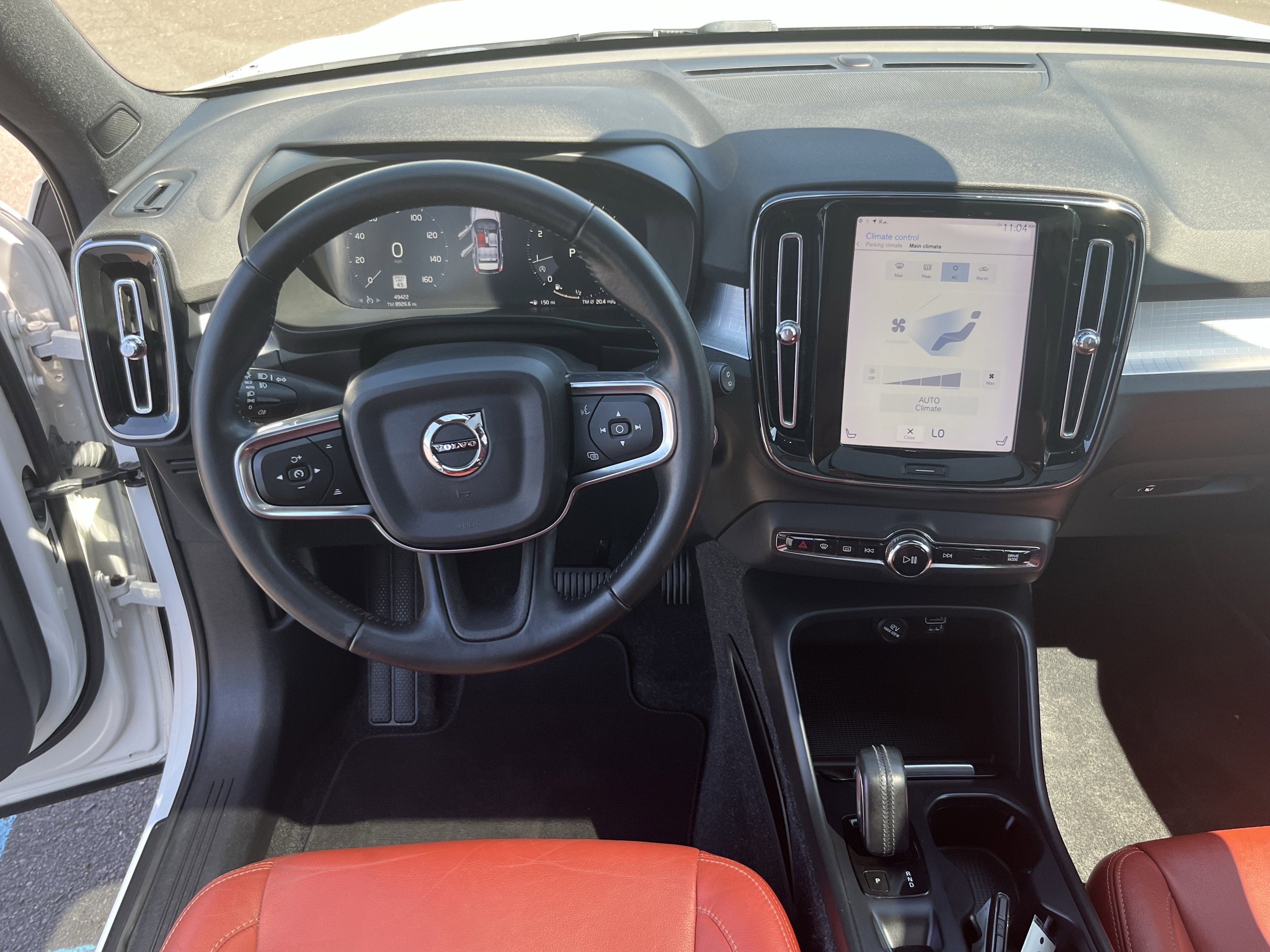 2019 Volvo XC40 Momentum