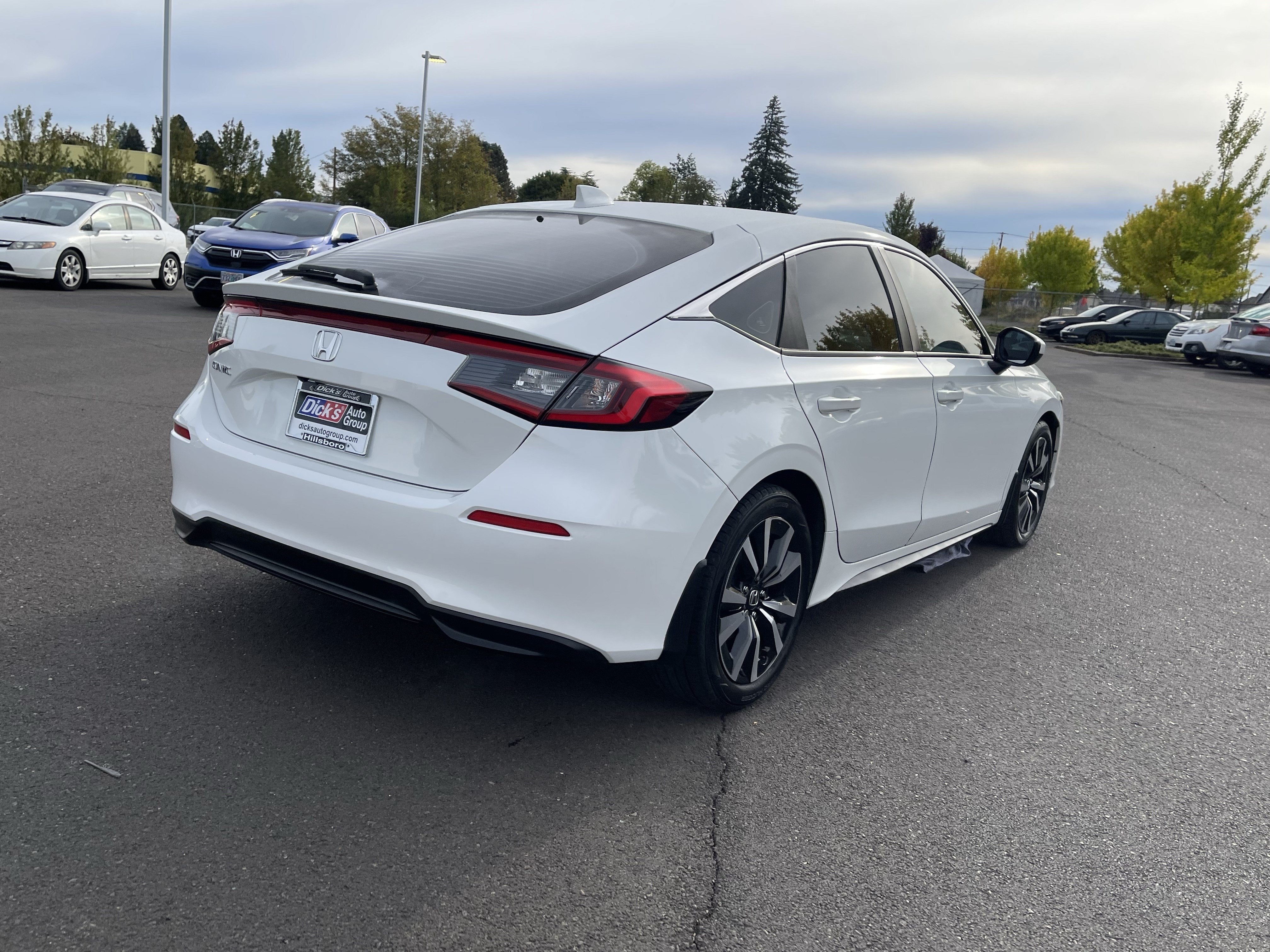 2022 Honda Civic Hatchback EX-L