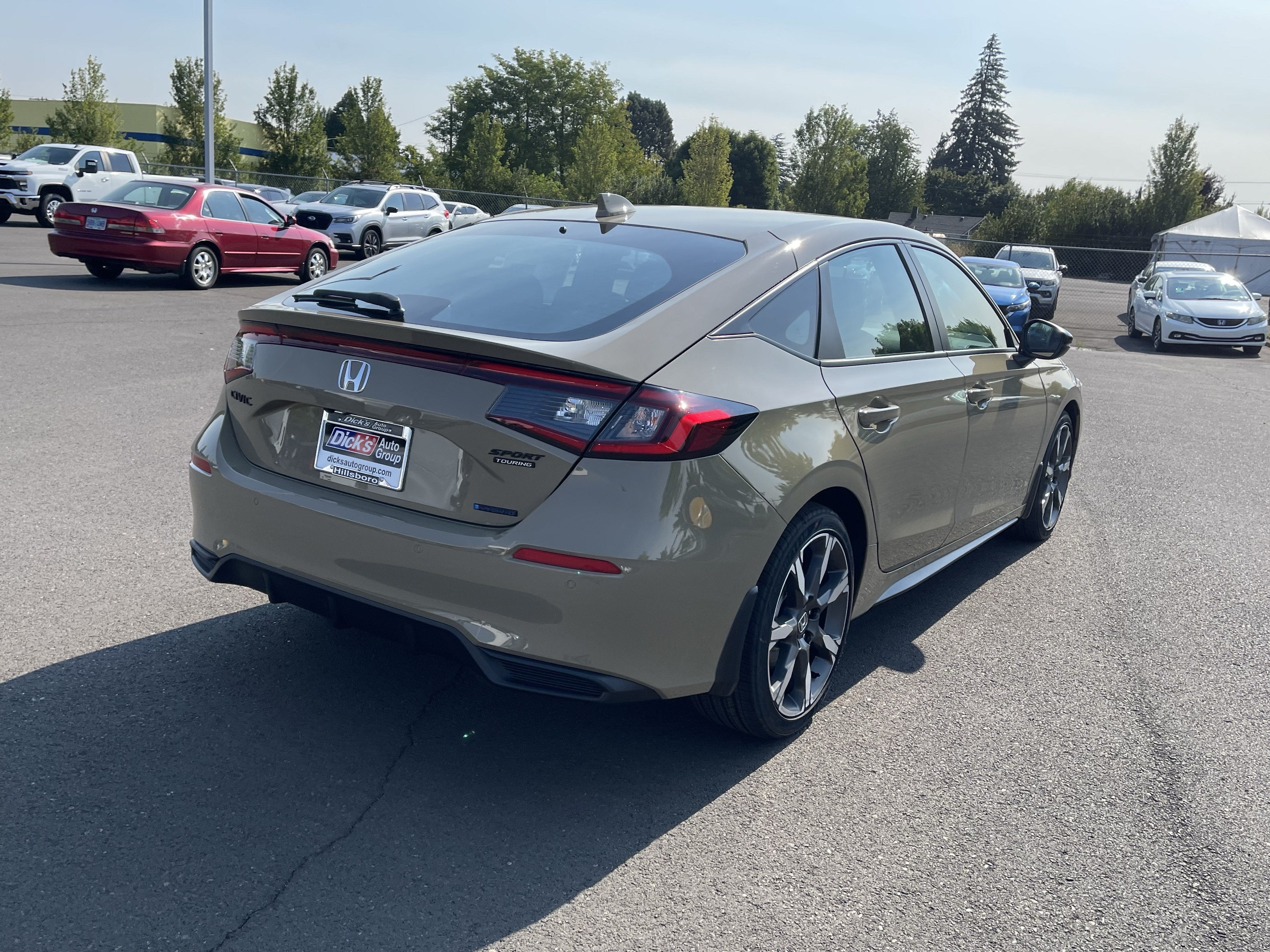 2026 Honda Civic Hatchback Hybrid Sport Touring