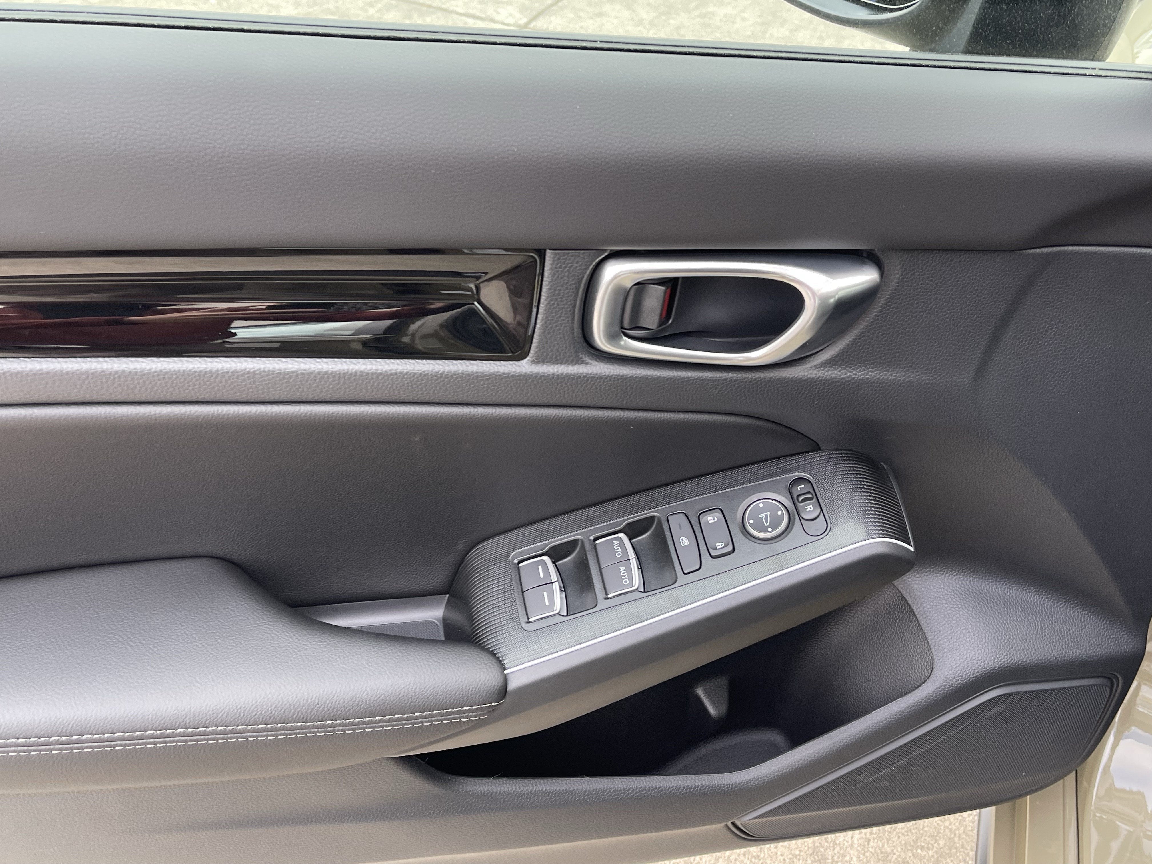 2026 Honda Civic Hatchback Hybrid Sport Touring