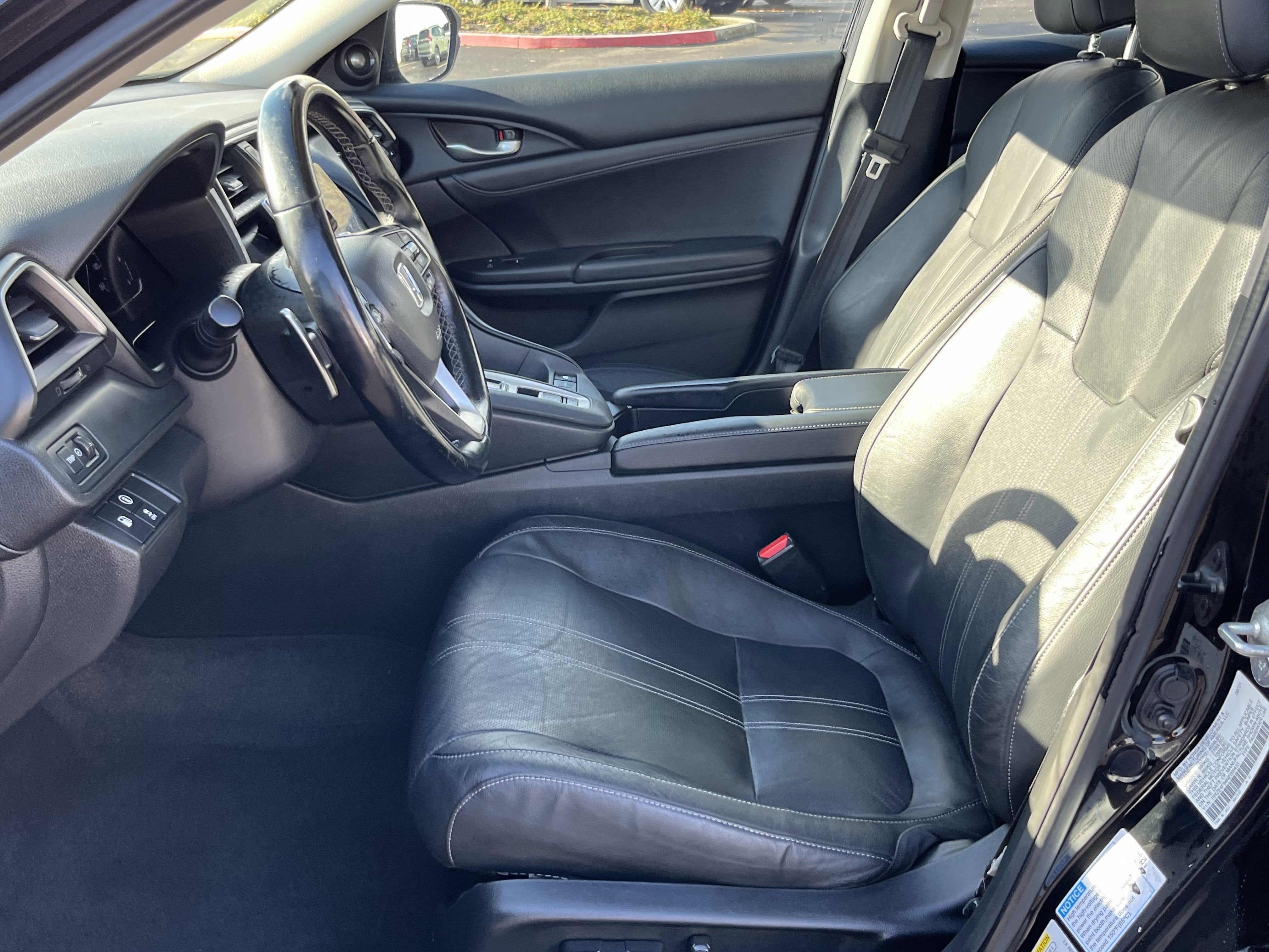 2022 Honda Insight Touring