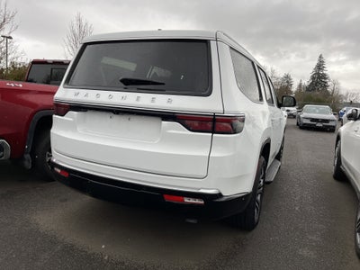 2025 Jeep Wagoneer Base