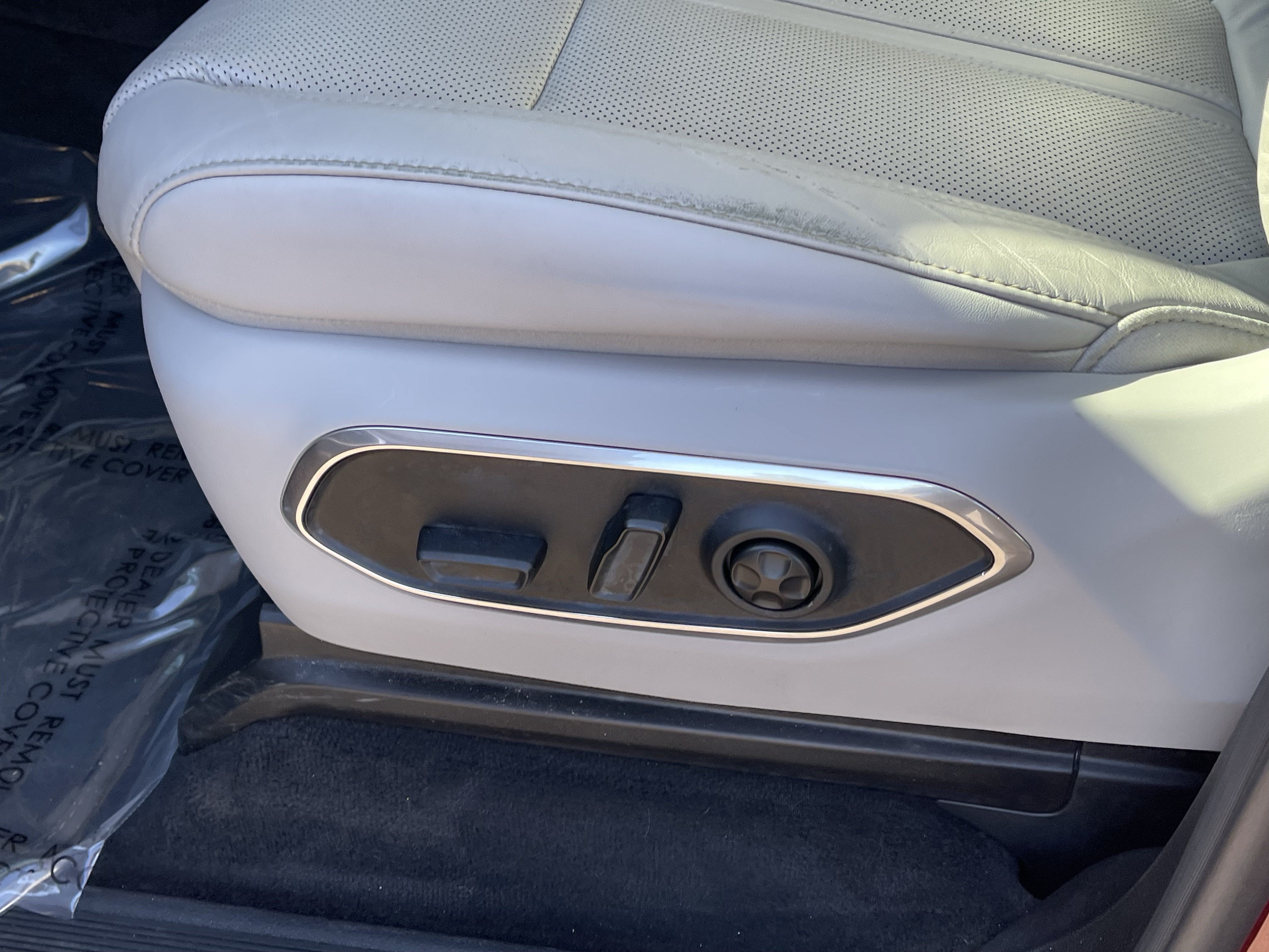 2023 Jeep Wagoneer Series III