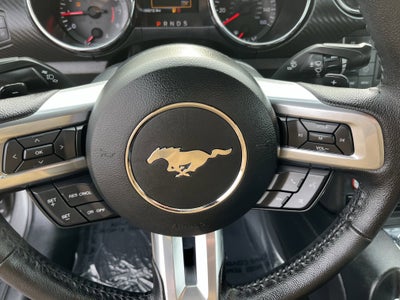 2015 Ford Mustang V6