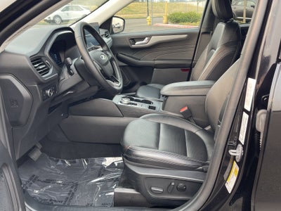 2025 Ford Escape Platinum