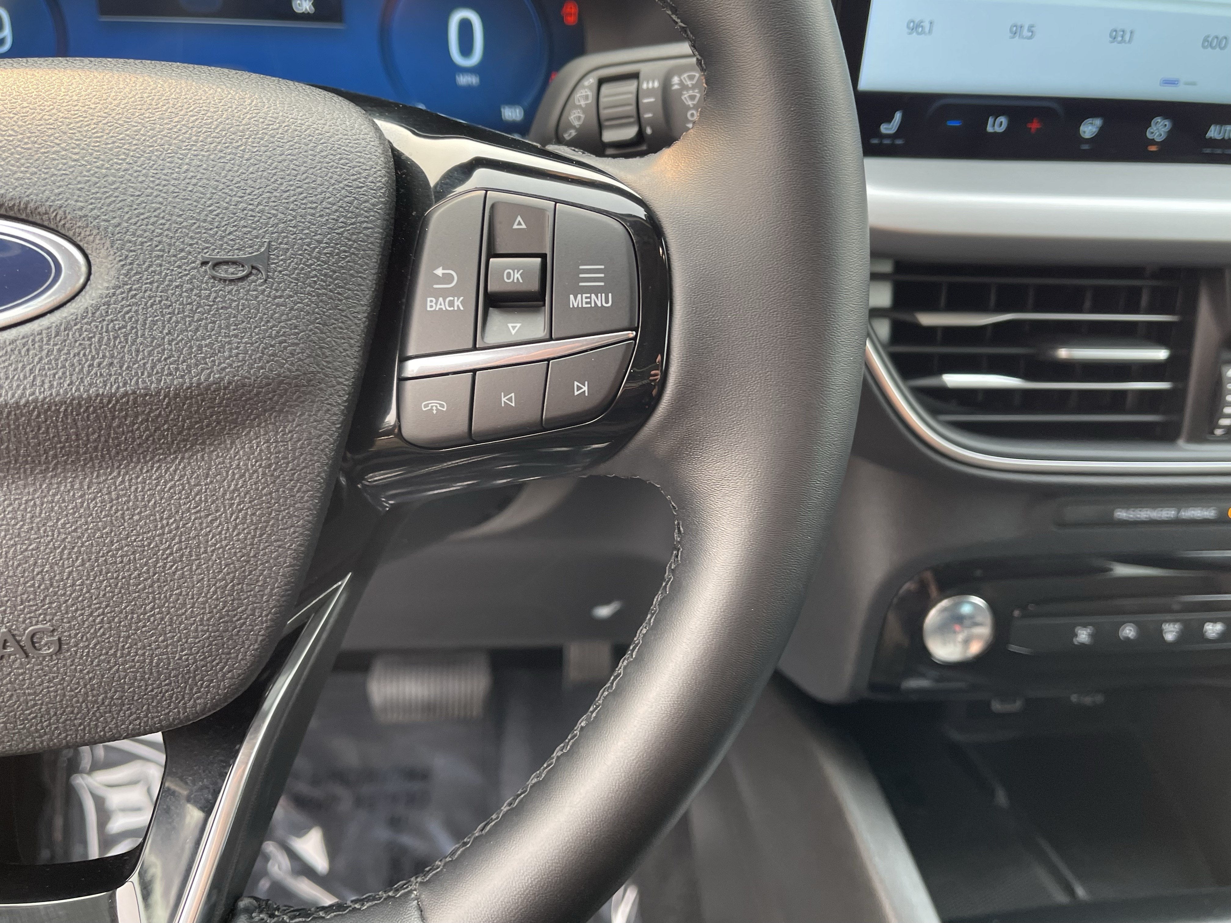 2025 Ford Escape Platinum