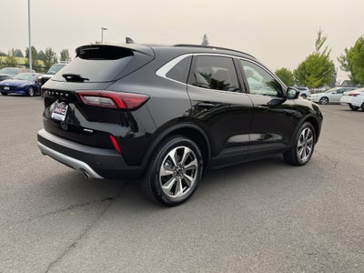 2025 Ford Escape Platinum
