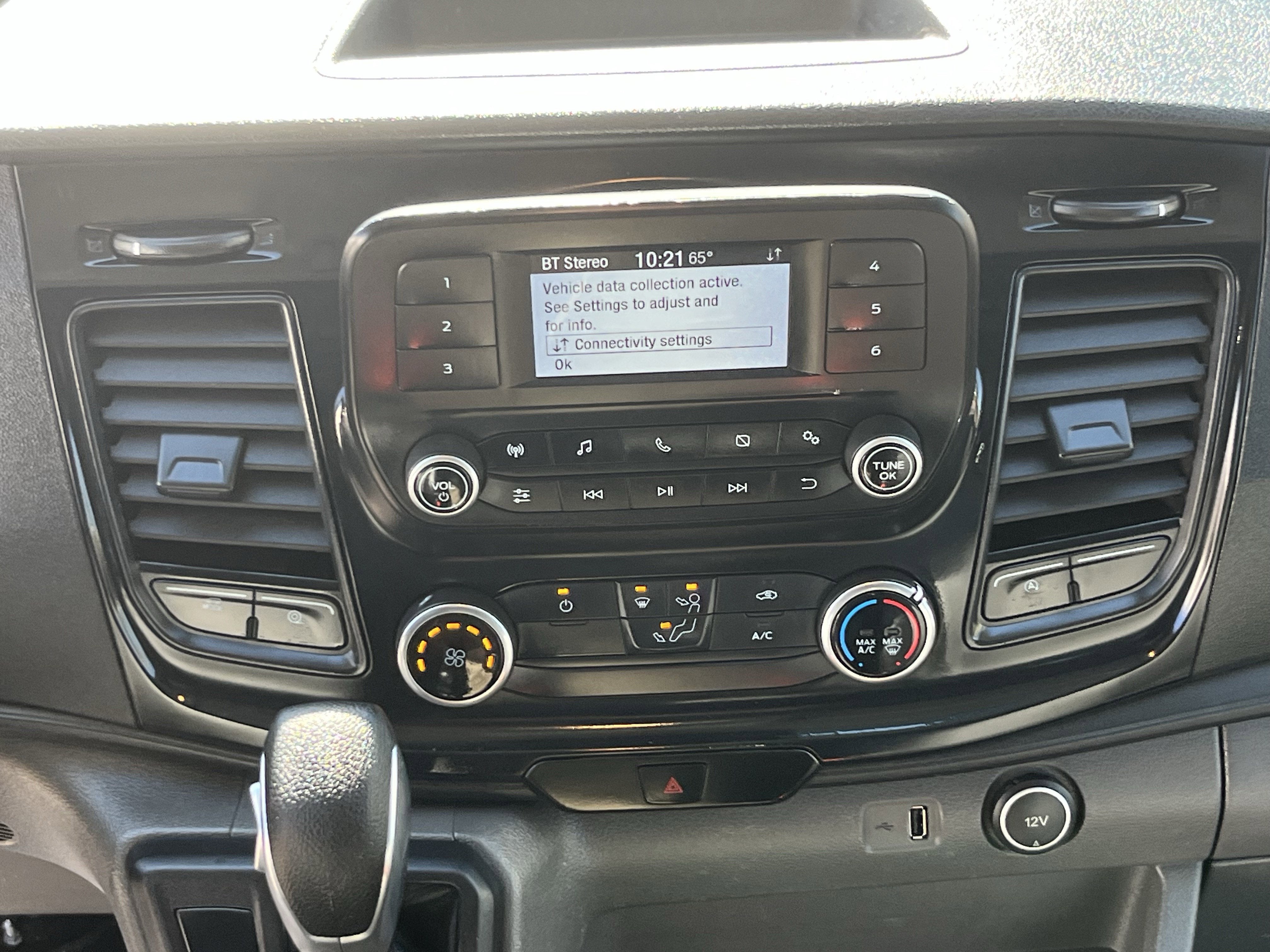 2020 Ford Transit Cargo Van Base