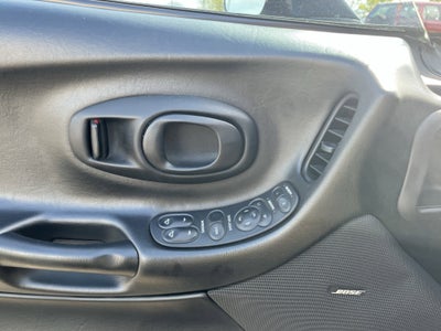 2003 Chevrolet Corvette Base